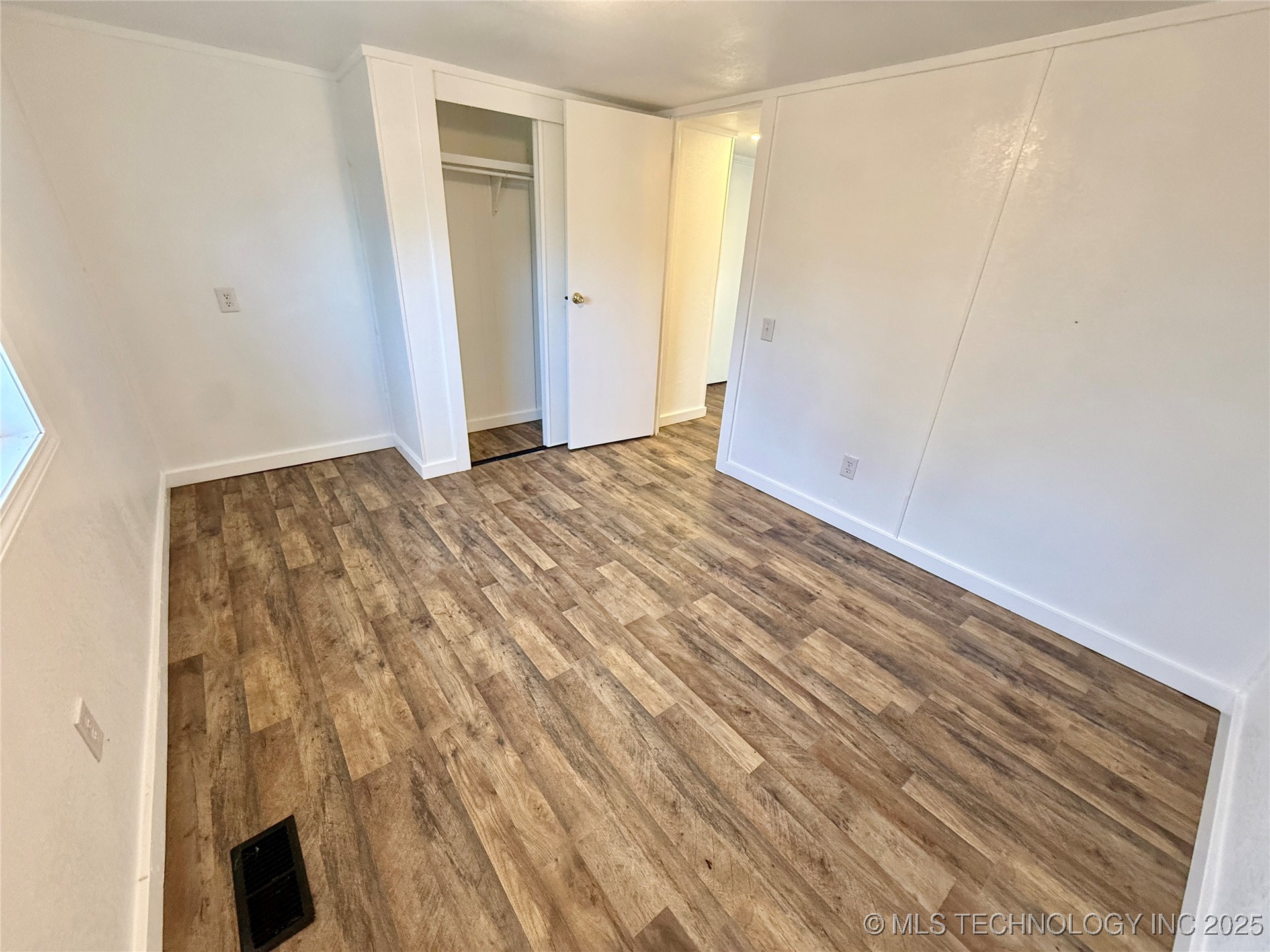 25271 S 606 Grove OK 74344