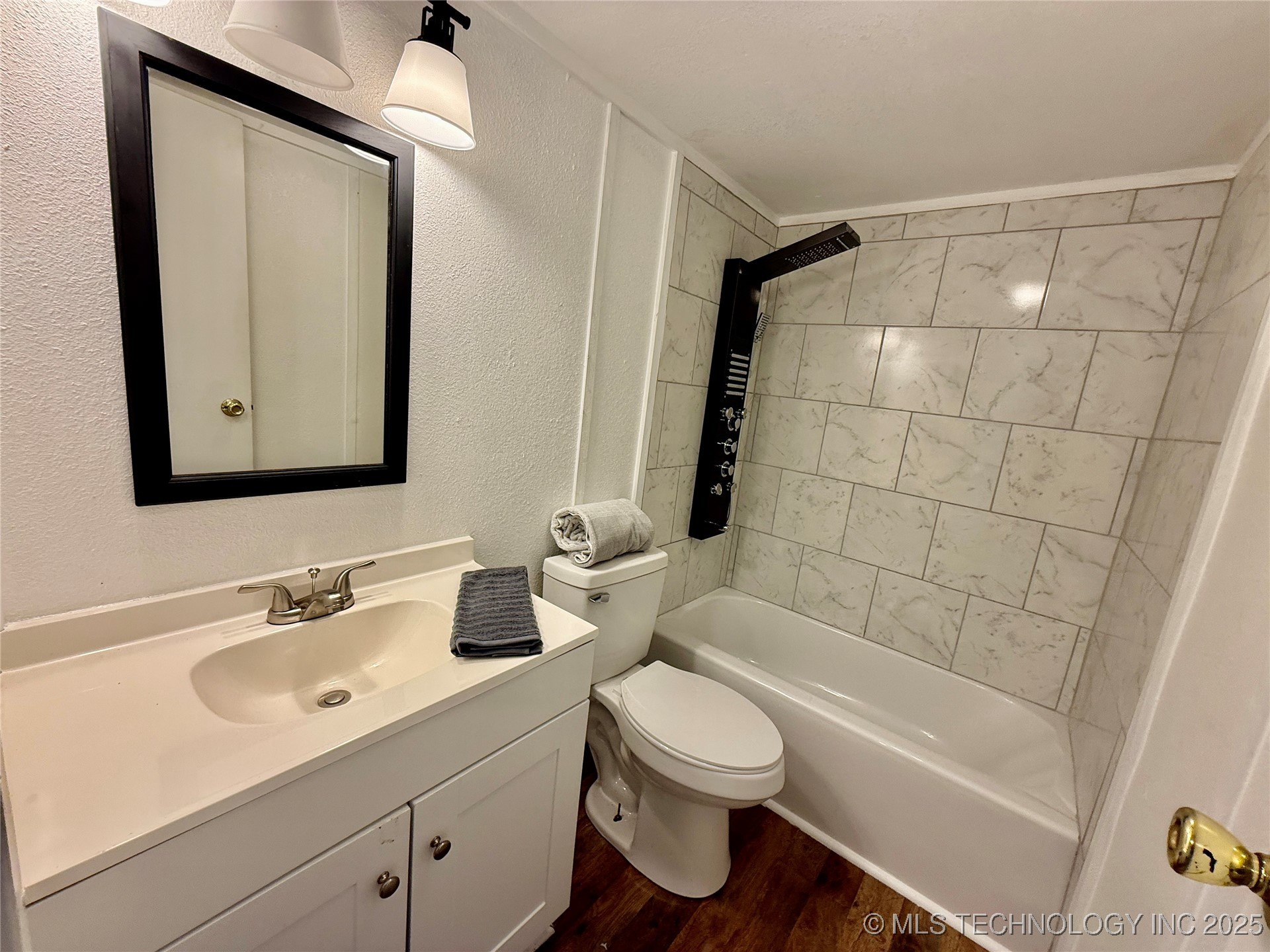 25271 S 606 Grove OK 74344