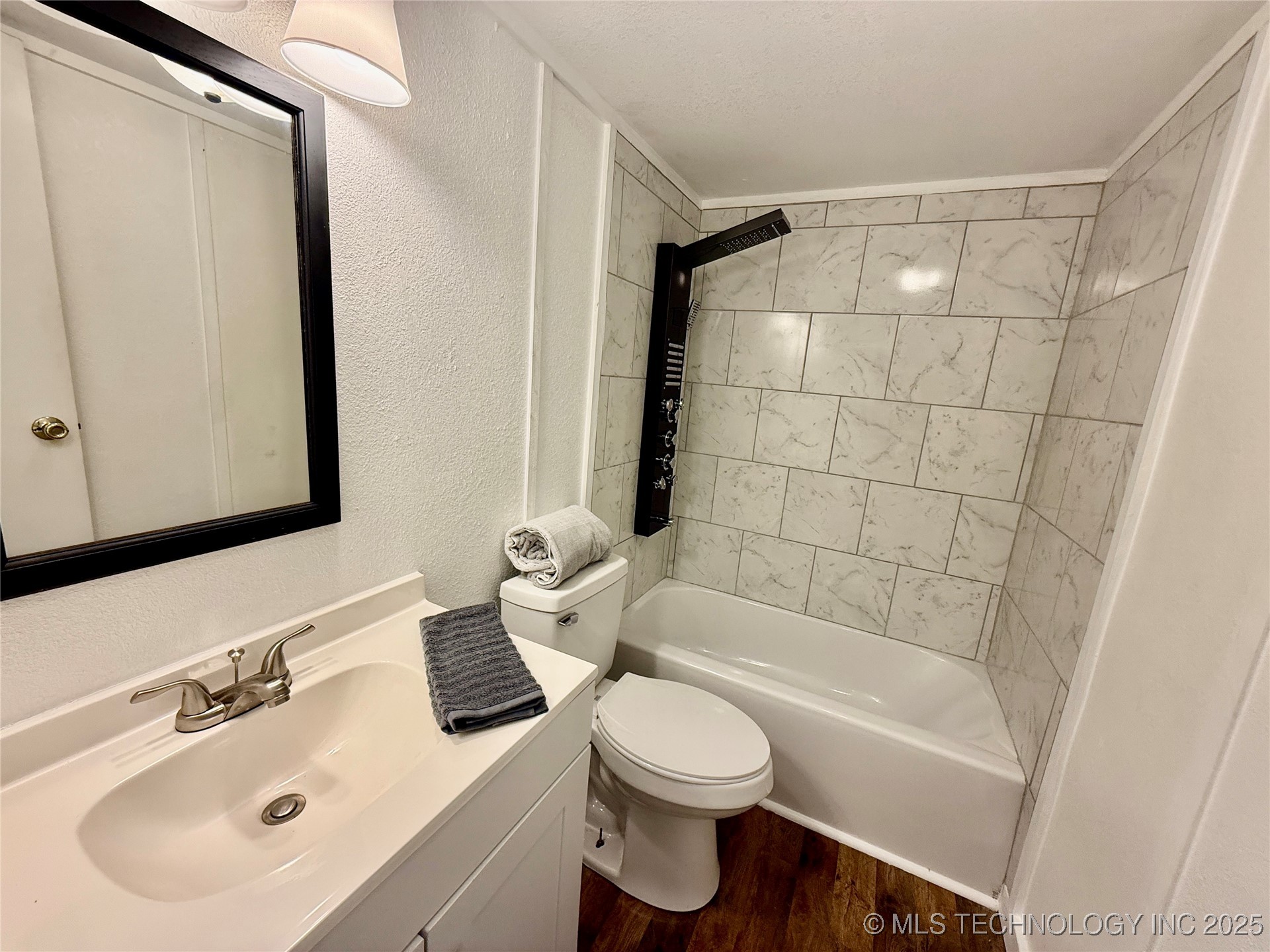 25271 S 606 Grove OK 74344