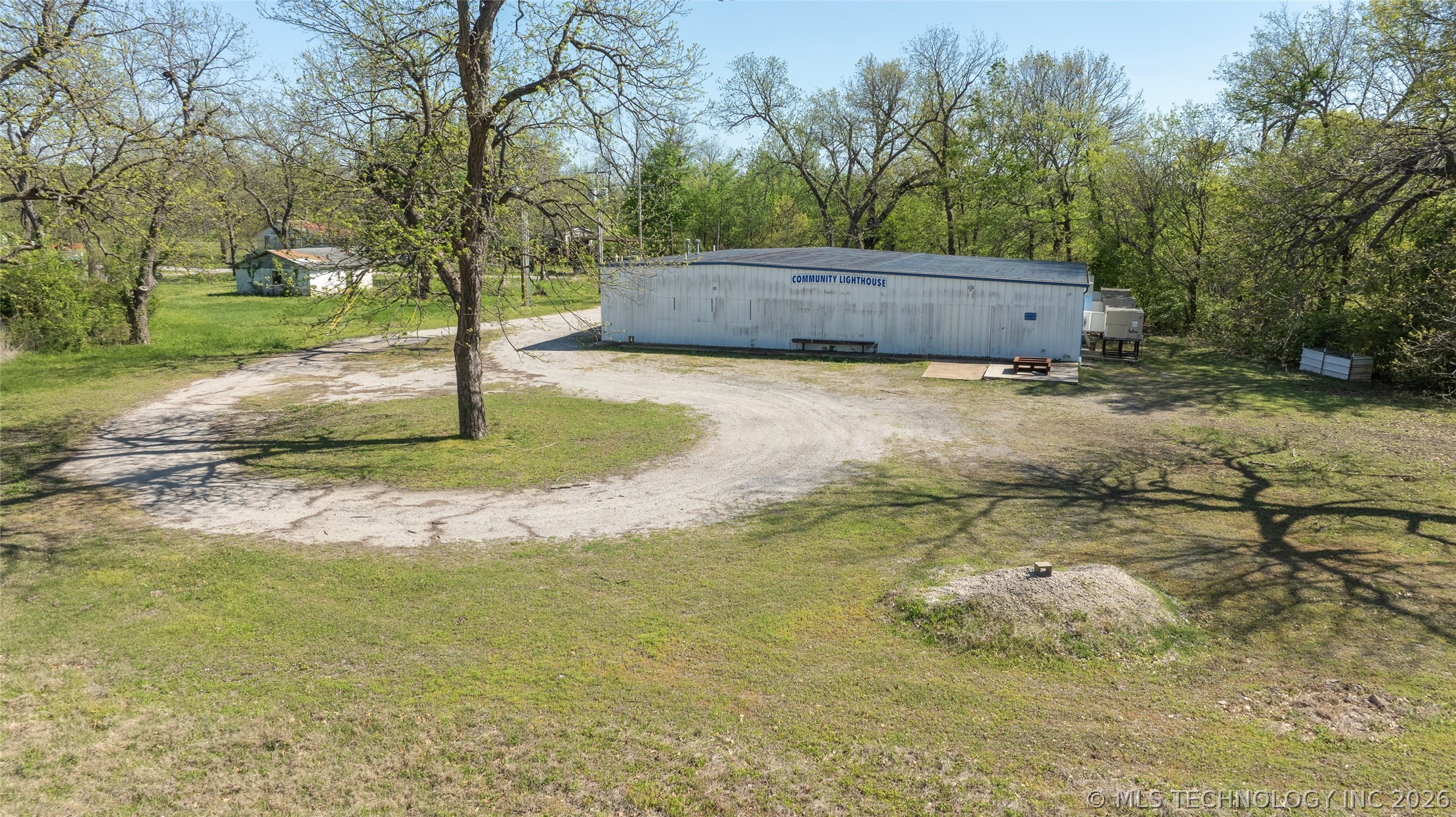 709 E 4th Street Skiatook OK 74070