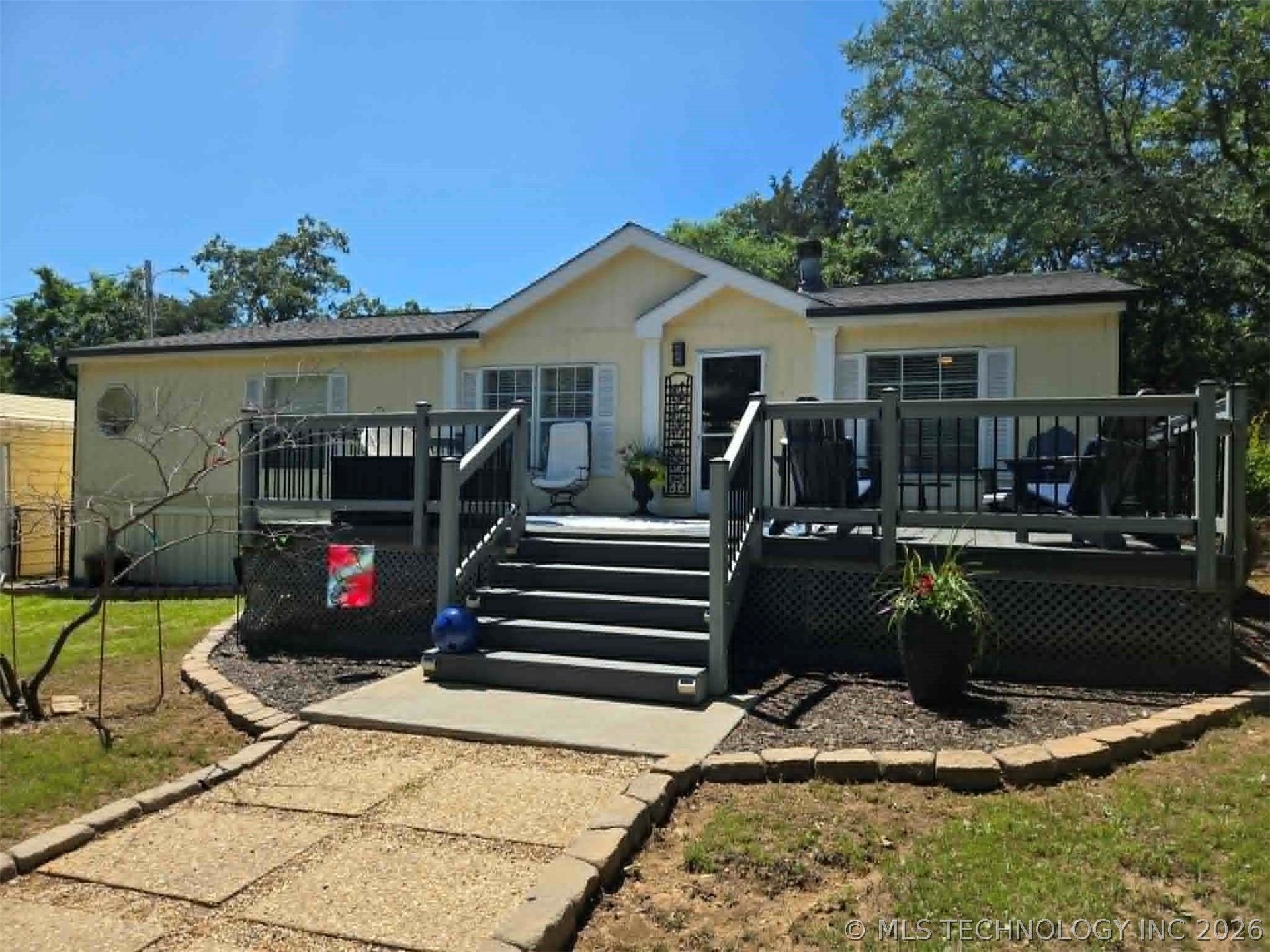 1448 Stephens Eufaula OK 74432