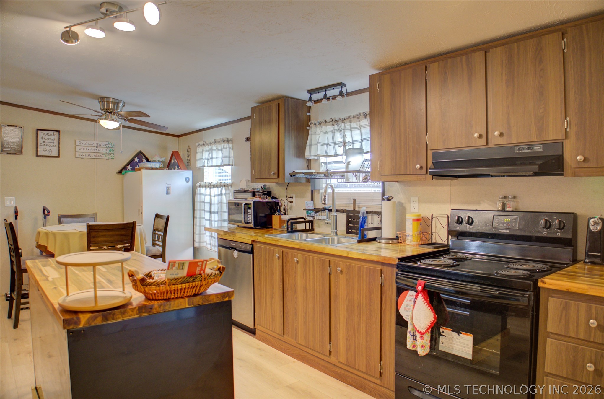 5769 W 1st Street Sand Springs OK 74127