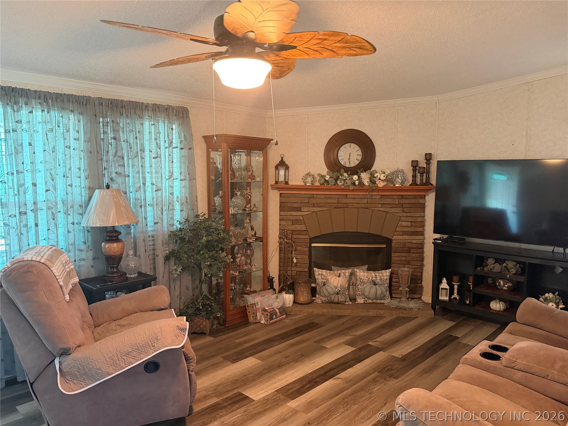 608 W Curtis Calera OK 74730