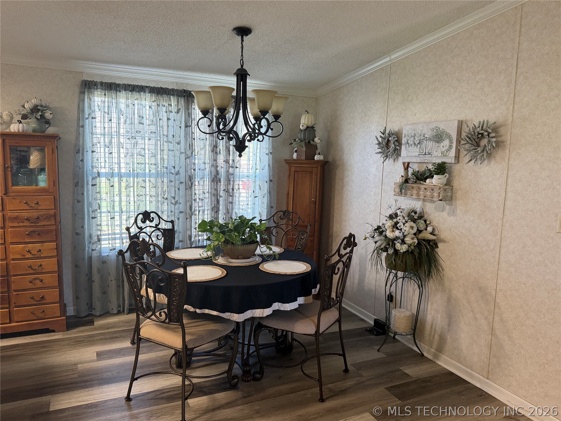 608 W Curtis Calera OK 74730