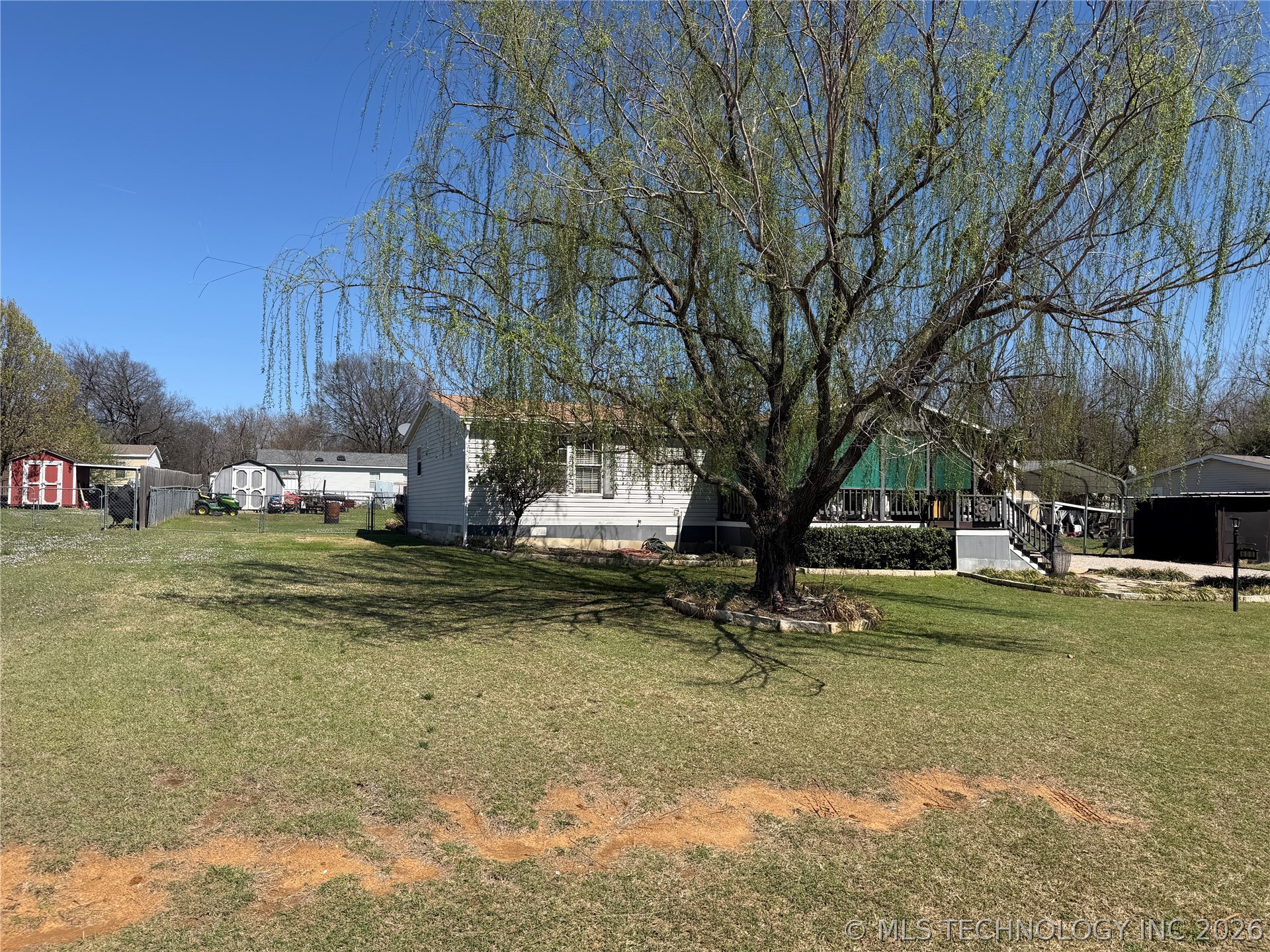 608 W Curtis Calera OK 74730