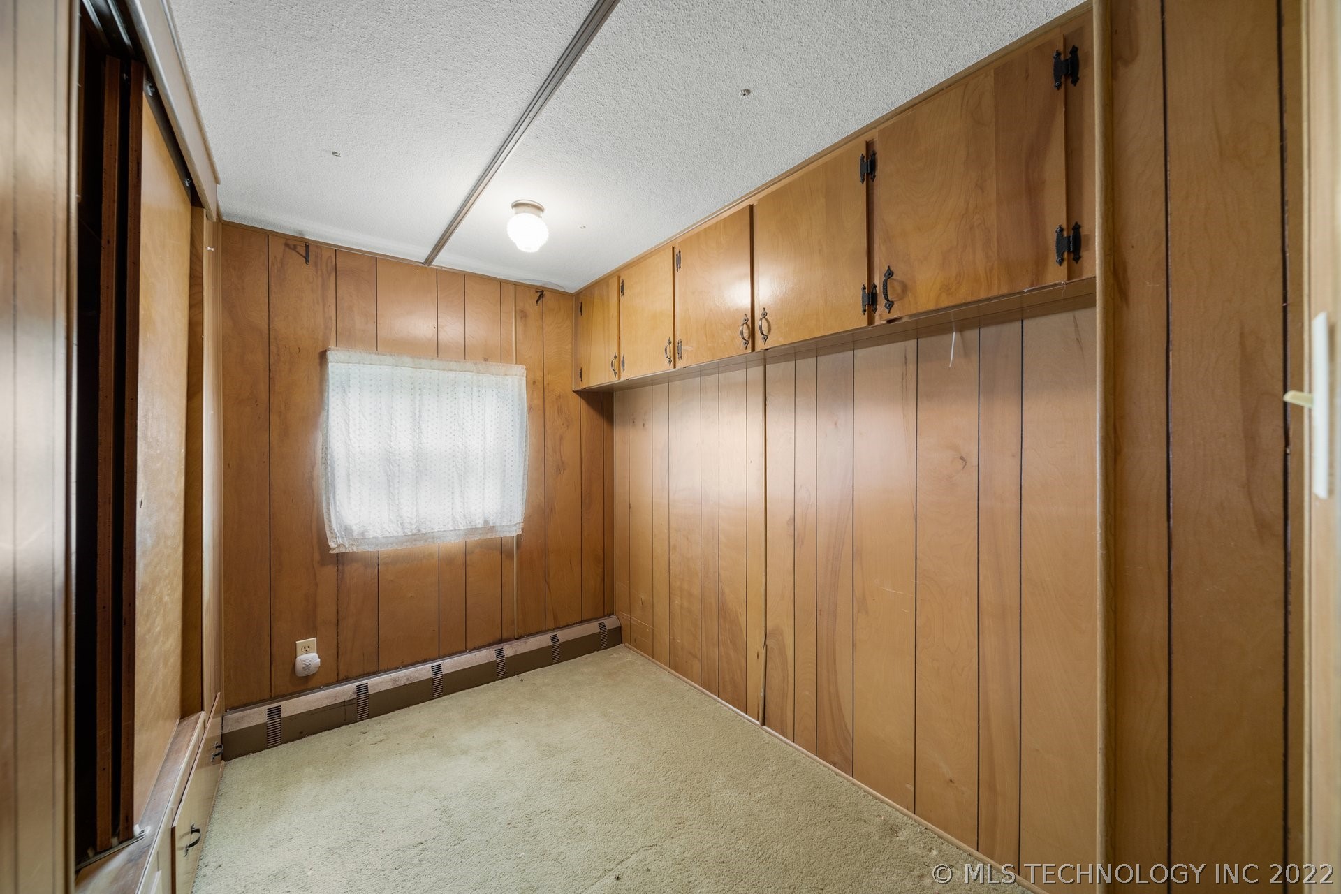 912 S Freeman Avenue Hominy OK 74035