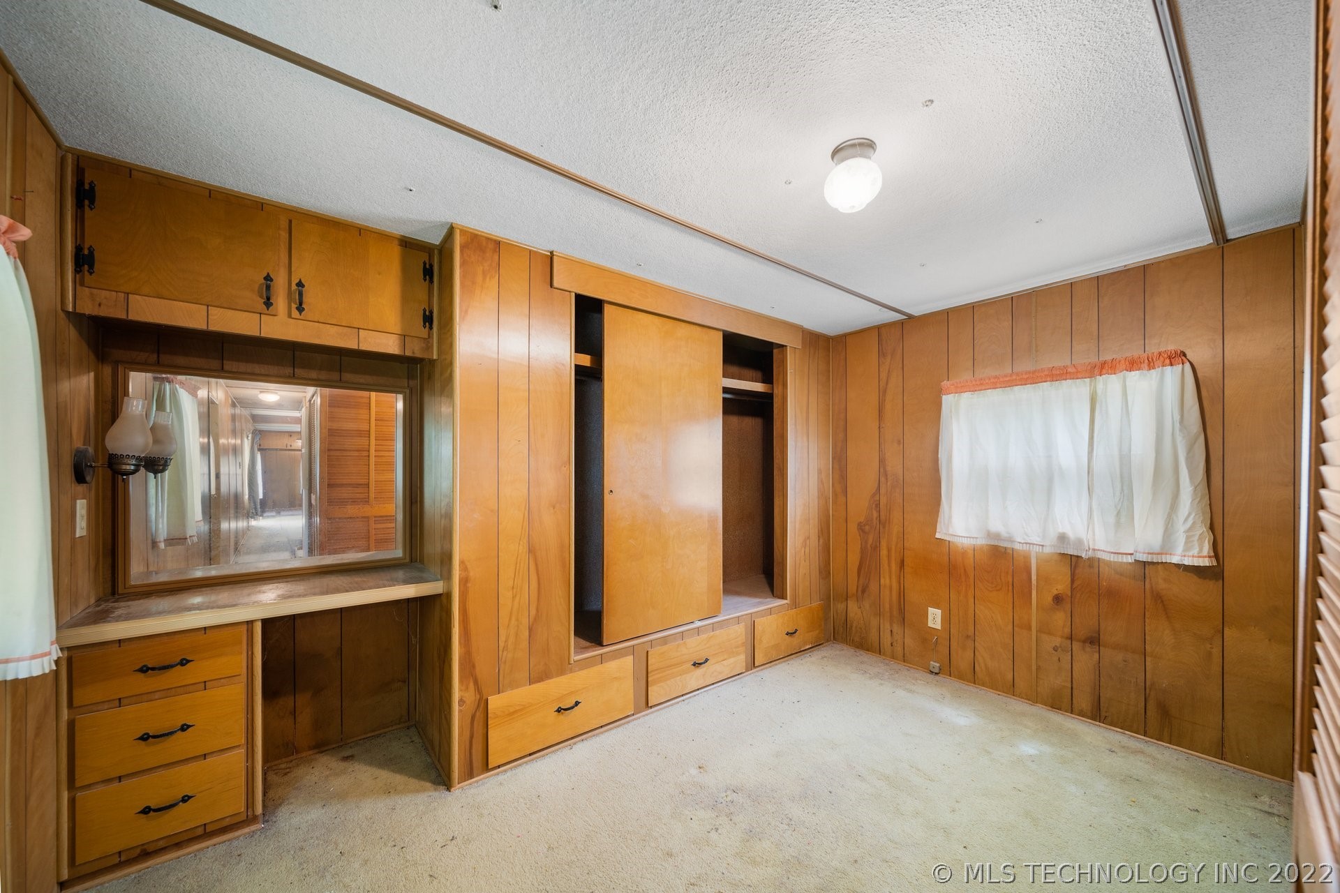 912 S Freeman Avenue Hominy OK 74035