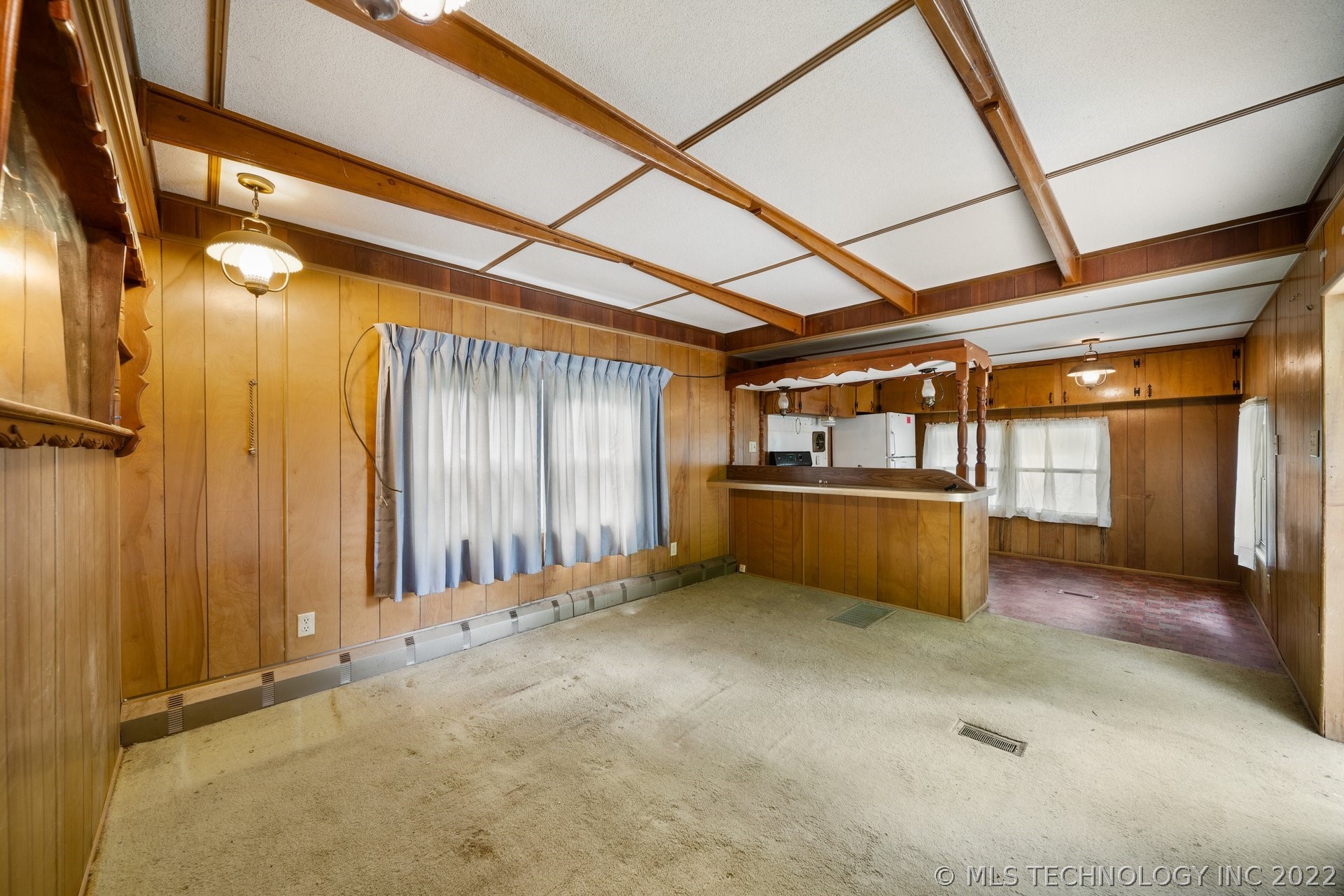 912 S Freeman Avenue Hominy OK 74035