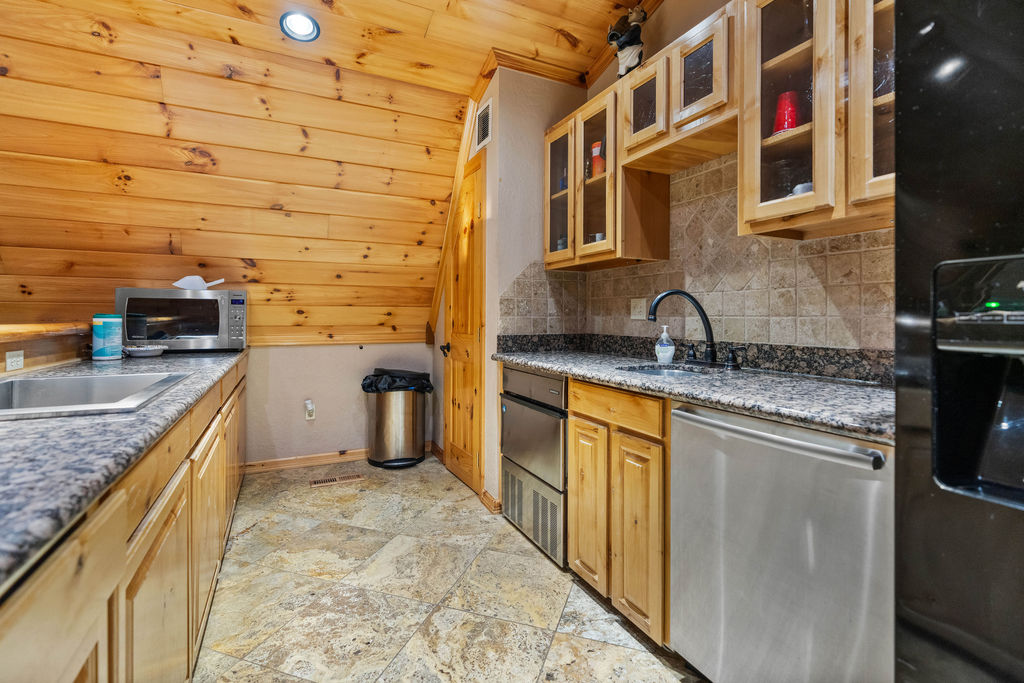 7593 Thomas Avenue N Kingston OK 73439