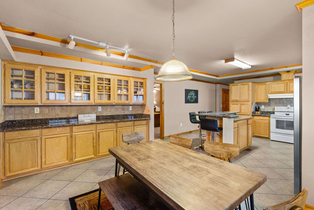 7593 Thomas Avenue N Kingston OK 73439
