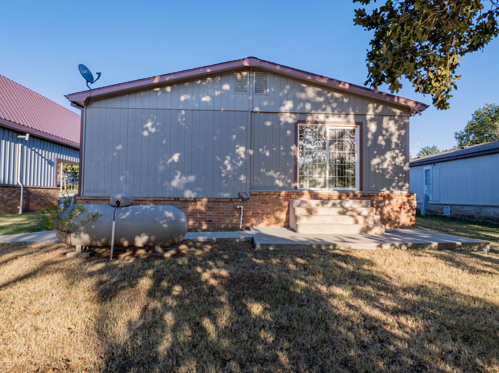 7593 Thomas Avenue N Kingston OK 73439