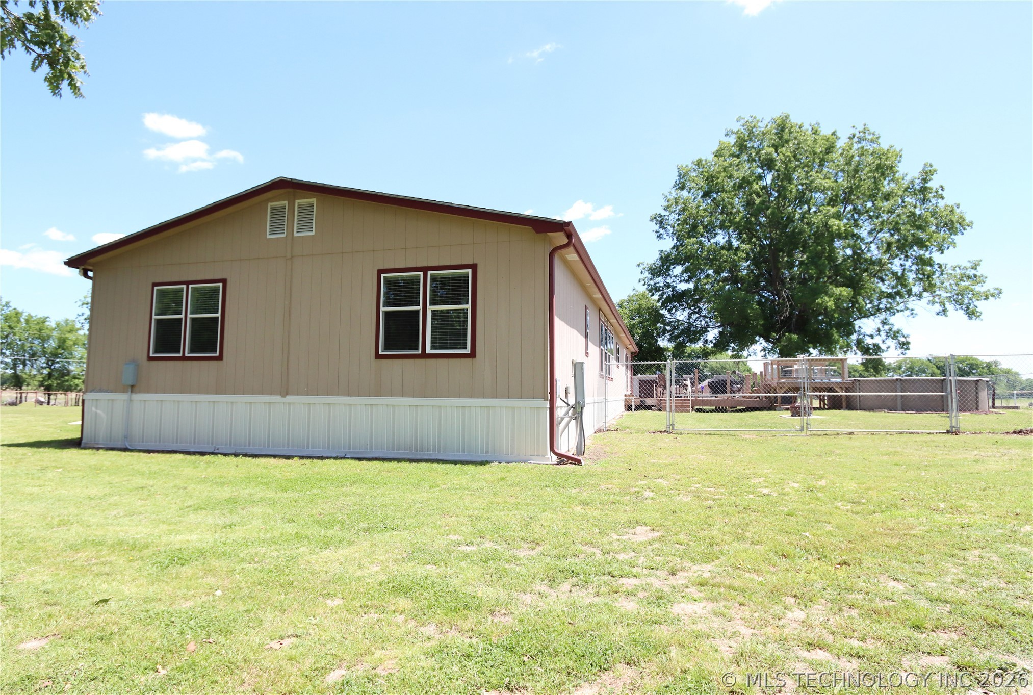 32632 E 710 Road Wagoner OK 74467