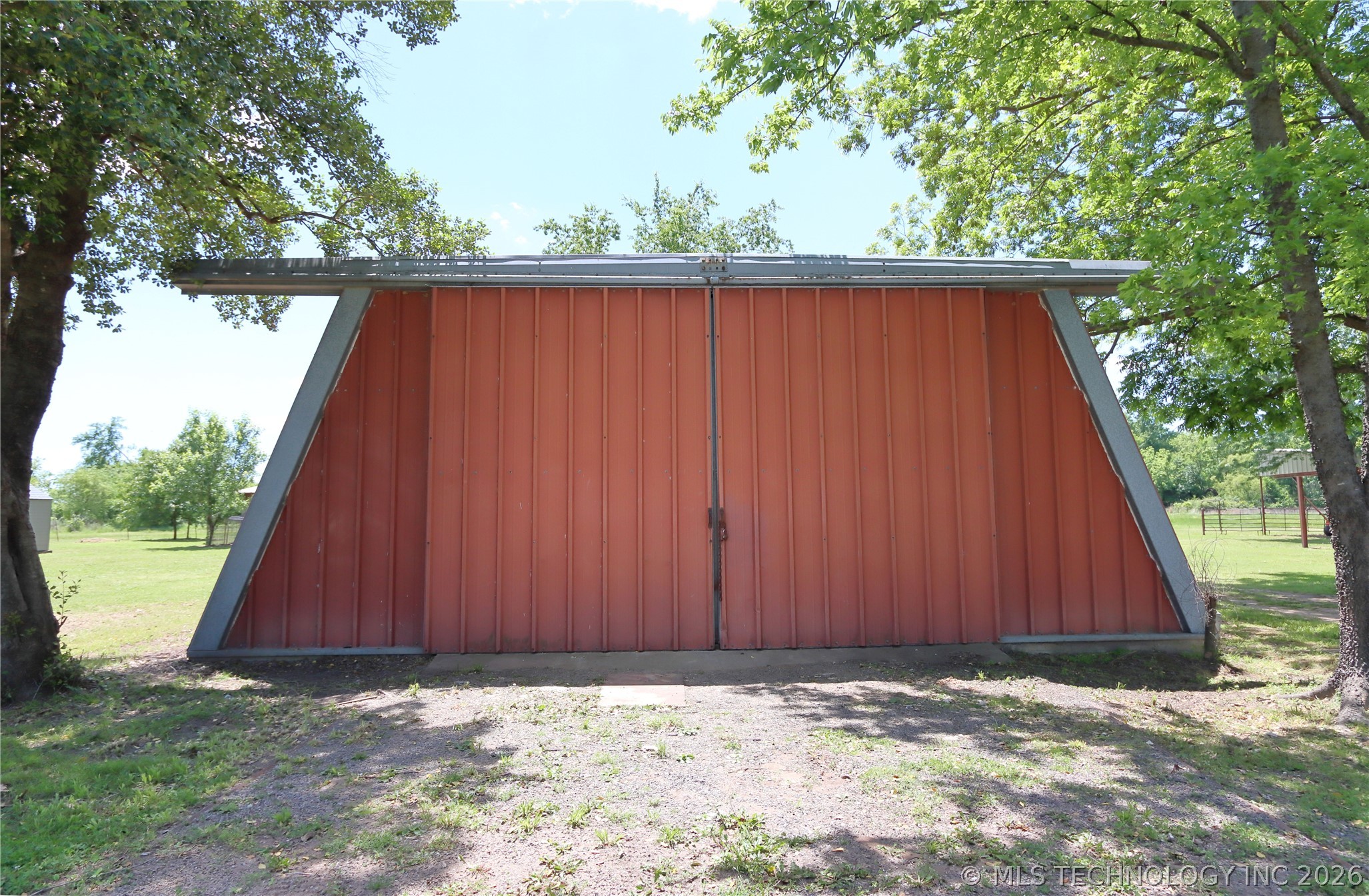 32632 E 710 Road Wagoner OK 74467