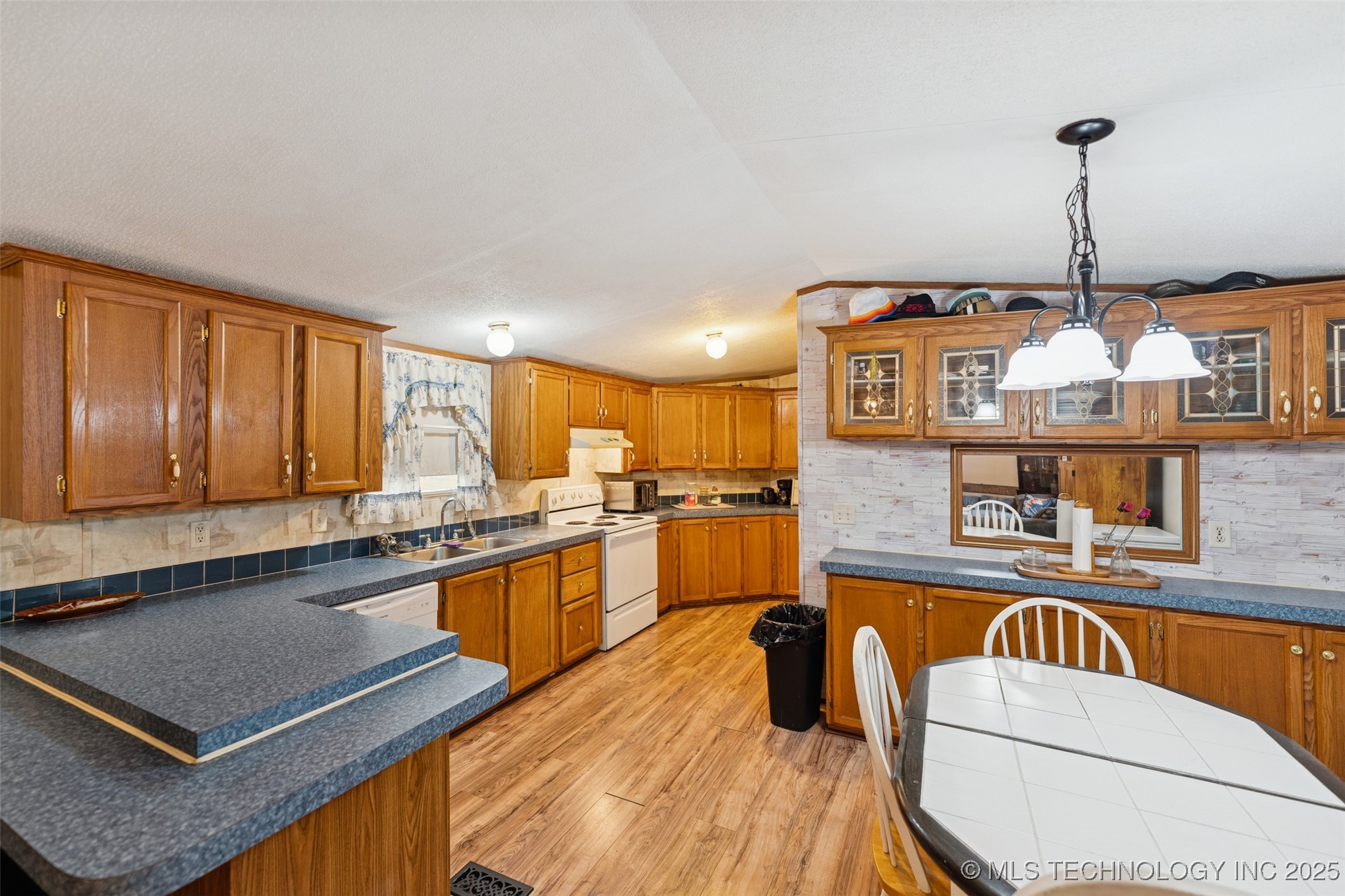 10803 S 235th West Avenue Sapulpa OK 74066