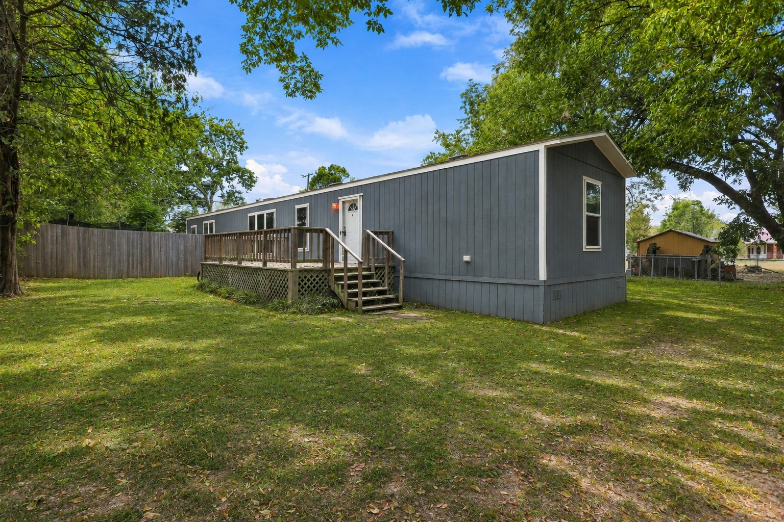 809 Burney Street Colbert OK 74733