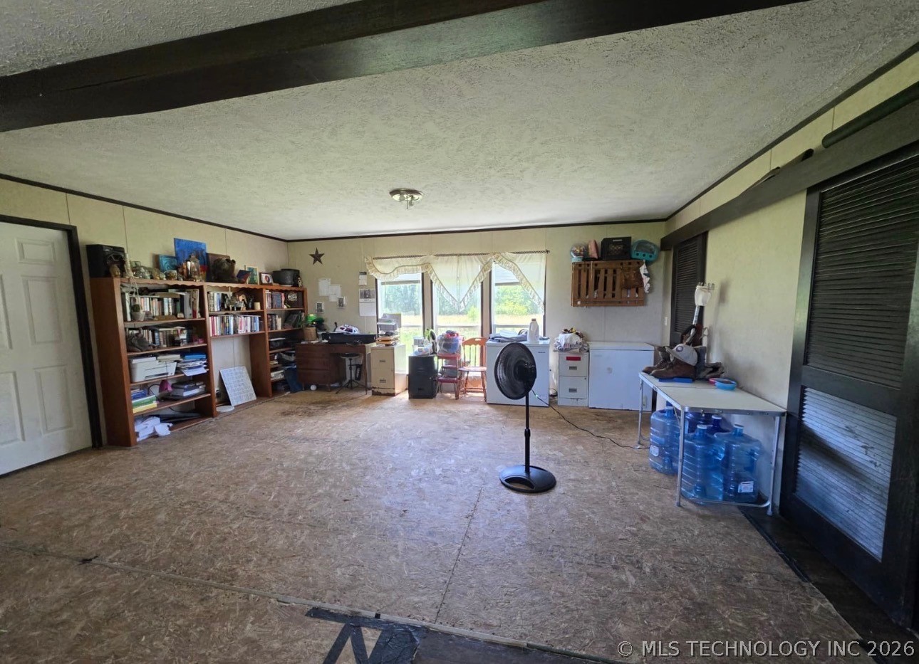 16395 S Highway 125 Fairland OK 74343