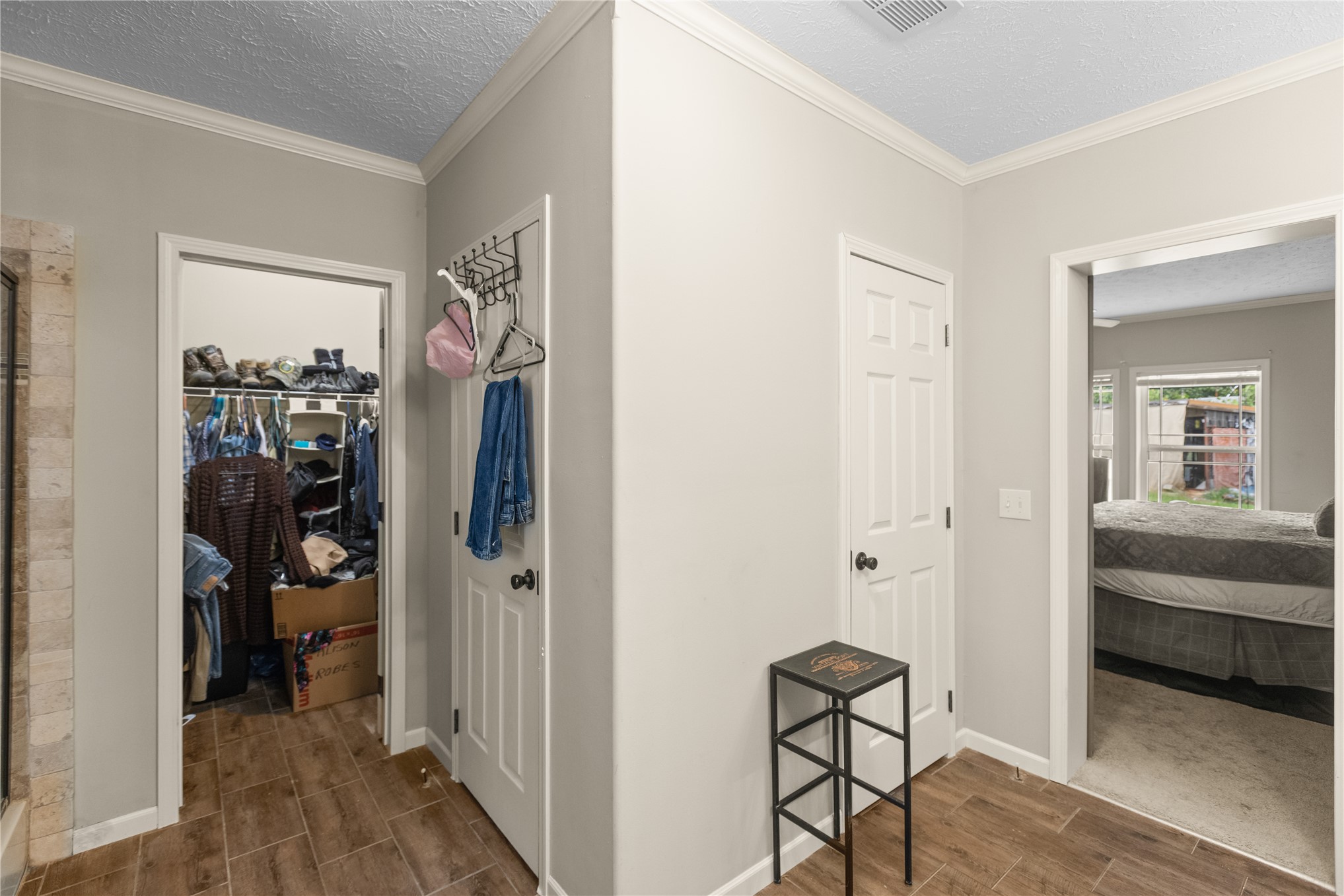 1800 2110 Road Hugo OK 74743