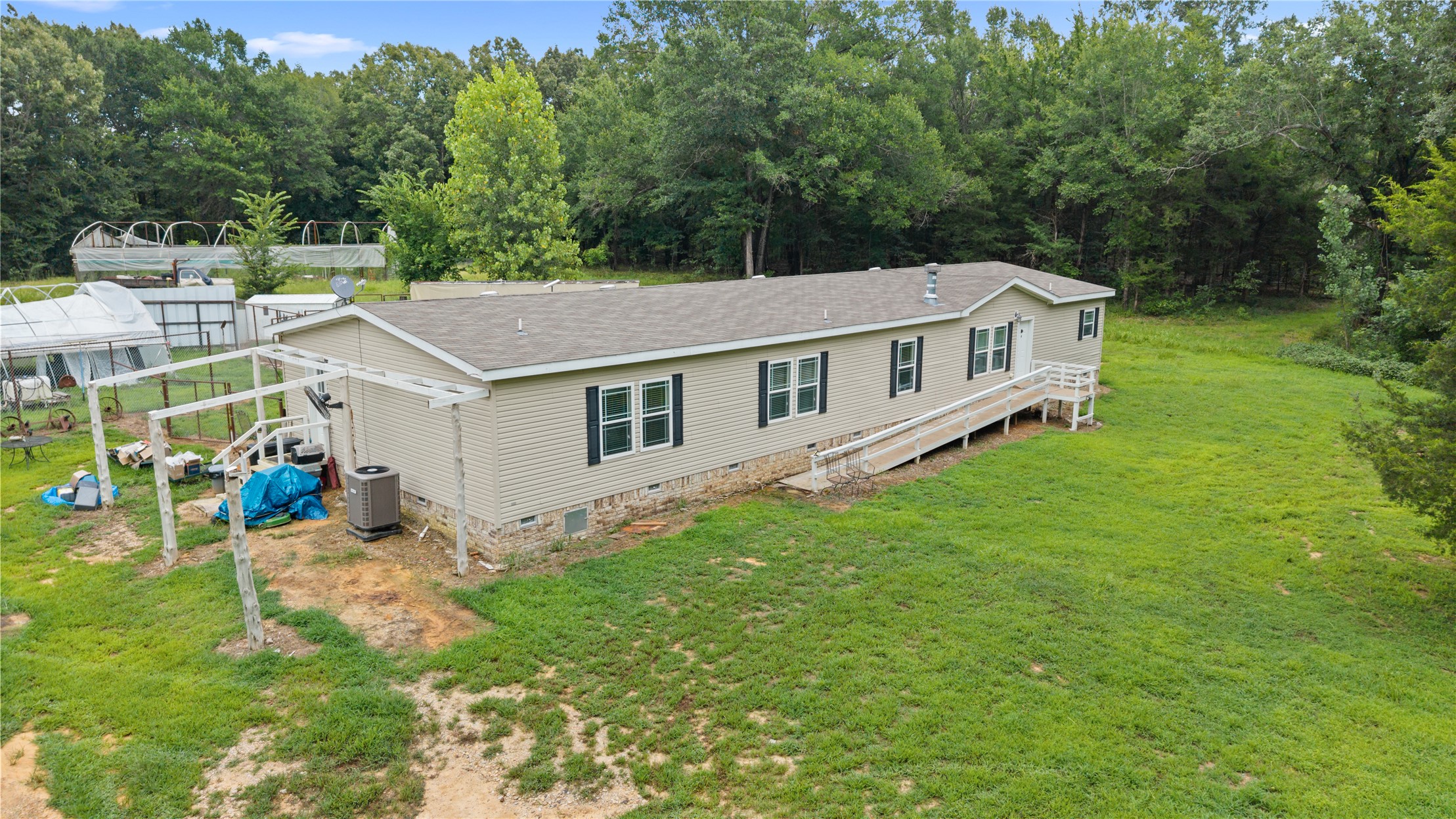1800 2110 Road Hugo OK 74743