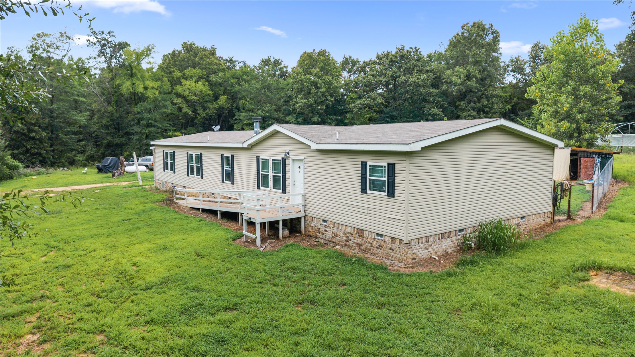 1800 2110 Road Hugo OK 74743