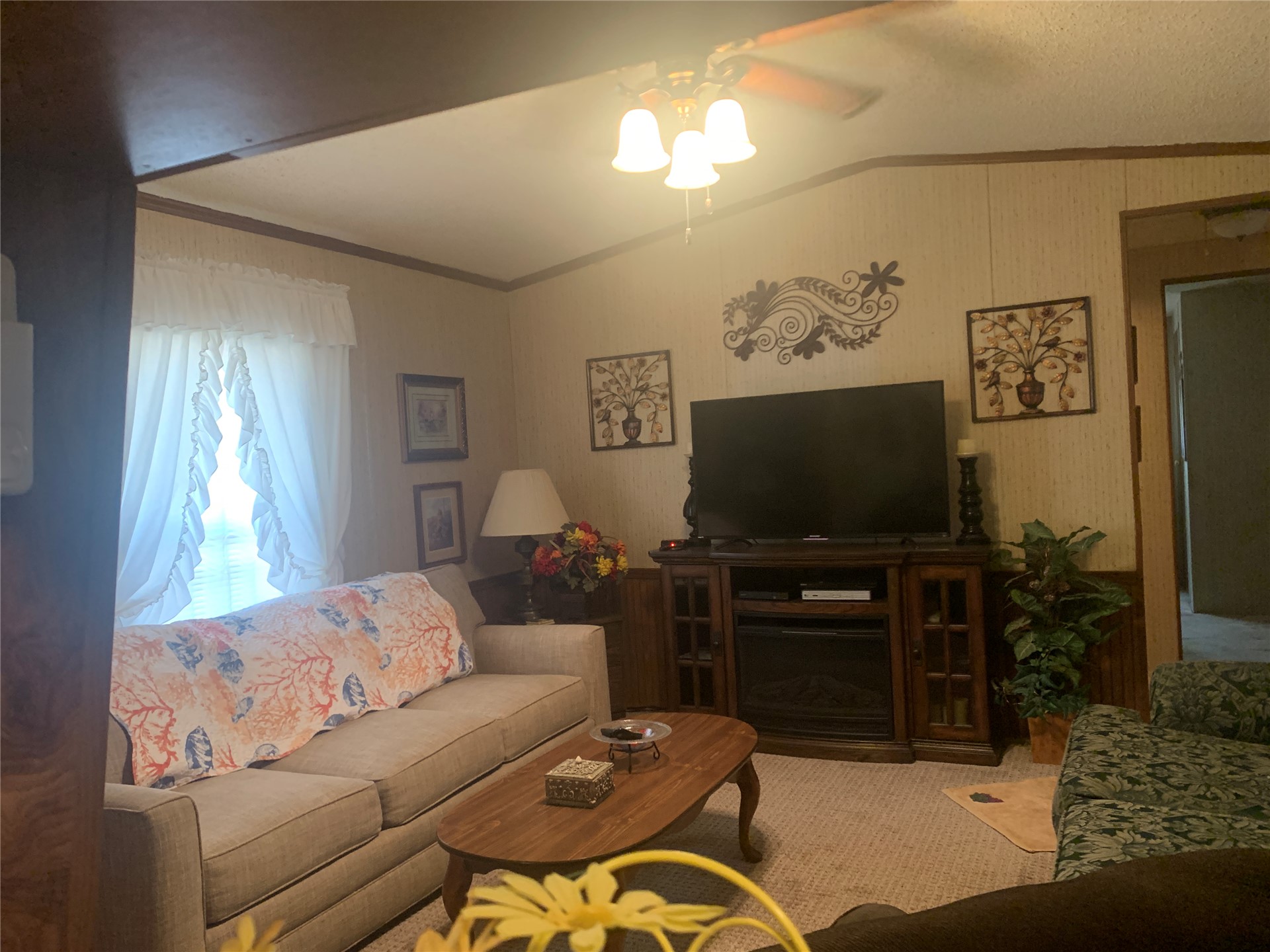 100 N Geronimo Street Canadian OK 74425