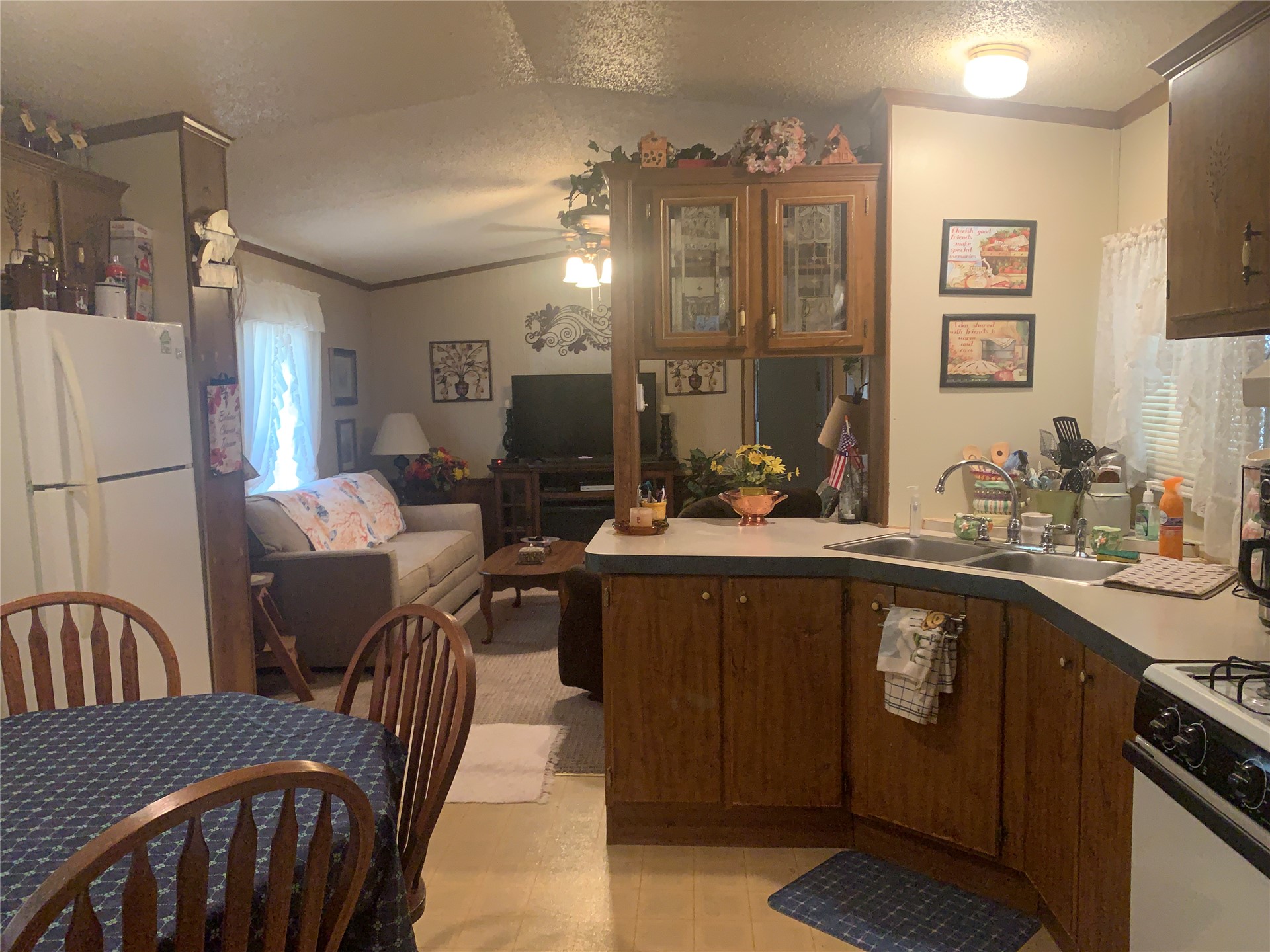 100 N Geronimo Street Canadian OK 74425