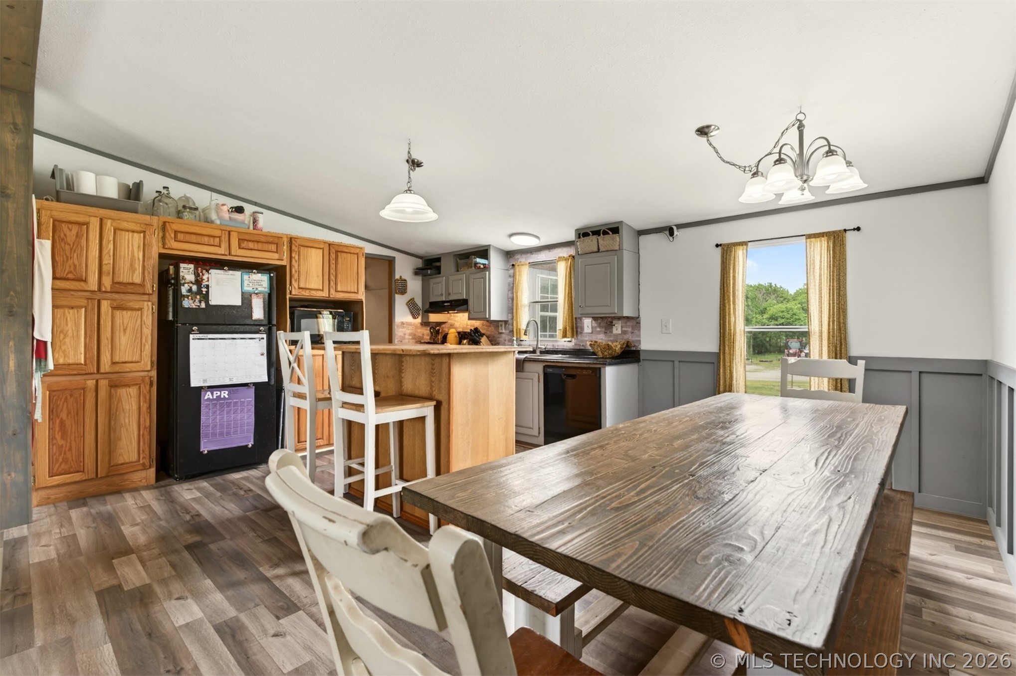 5860 W 573 Road Chouteau OK 74337