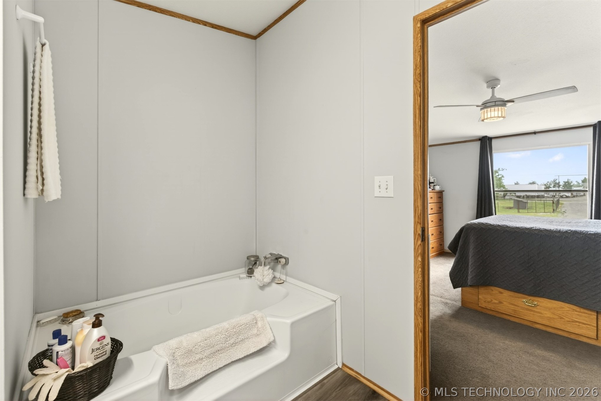 5860 W 573 Road Chouteau OK 74337