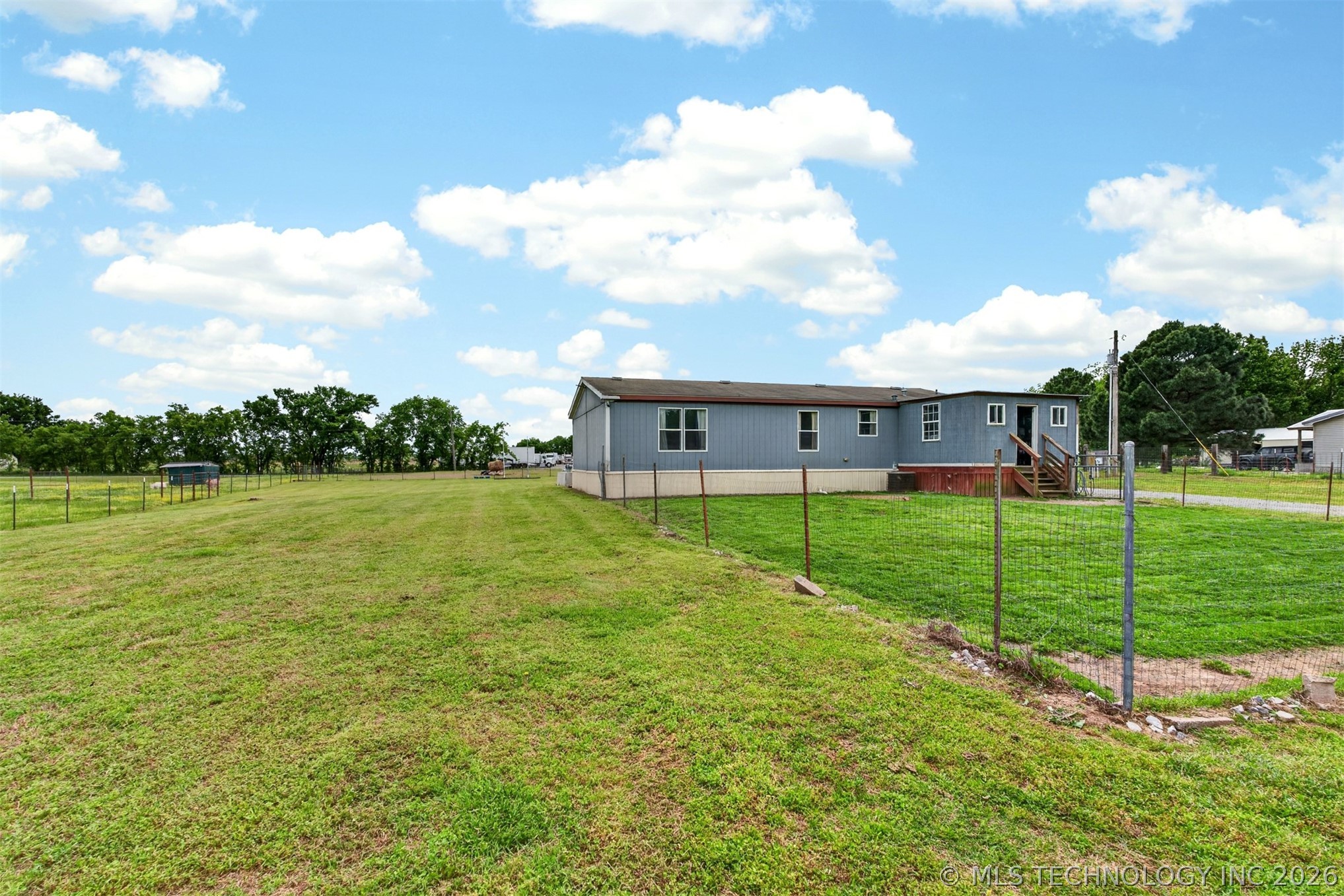 5860 W 573 Road Chouteau OK 74337