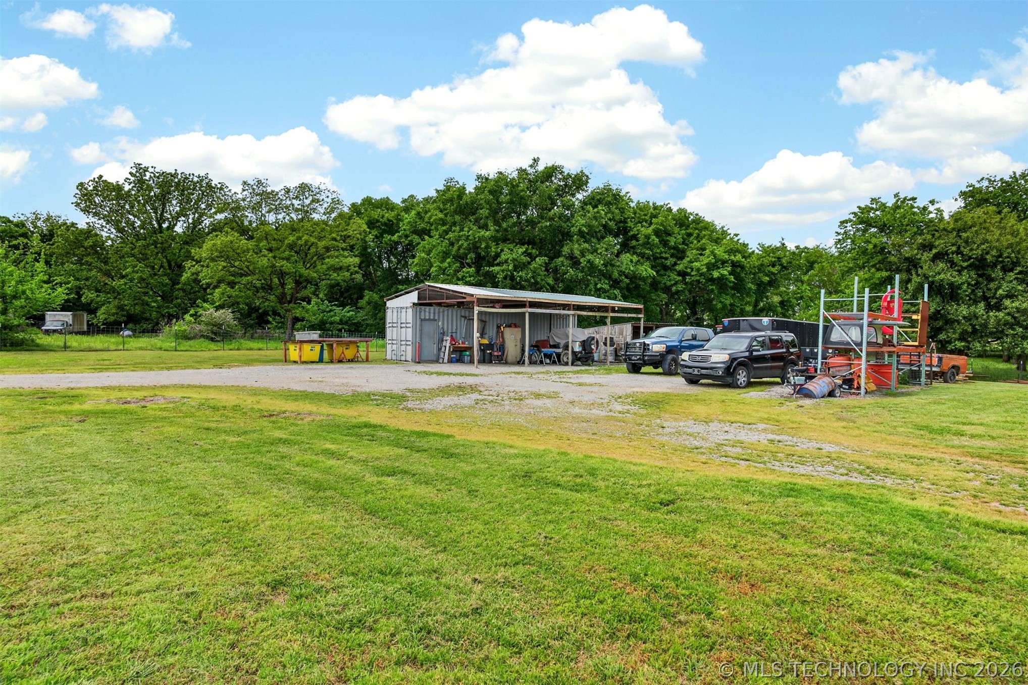5860 W 573 Road Chouteau OK 74337