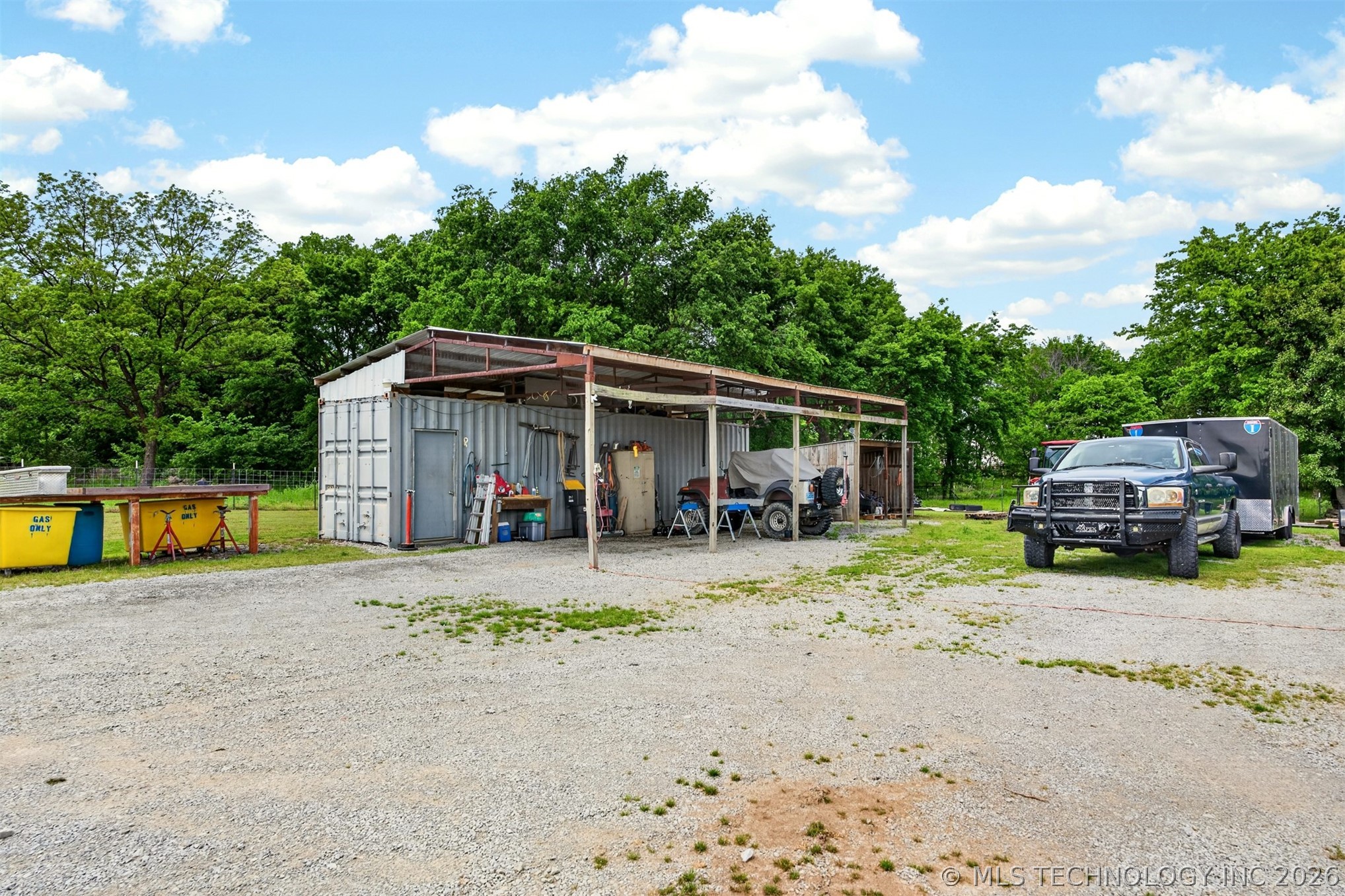 5860 W 573 Road Chouteau OK 74337