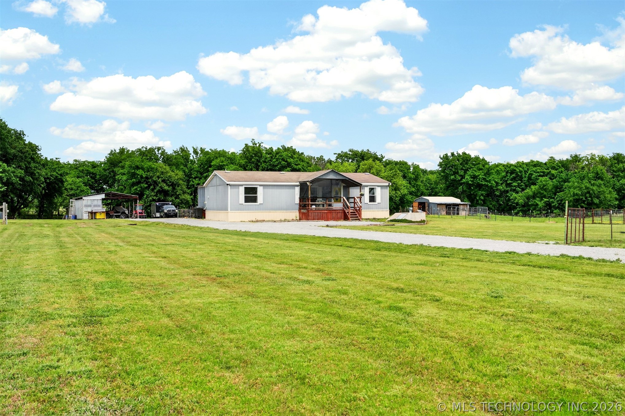 5860 W 573 Road Chouteau OK 74337