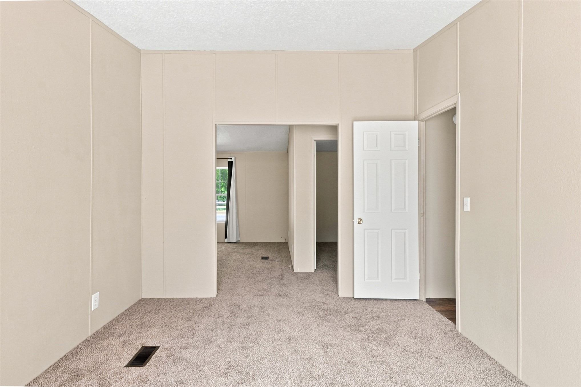 296 S Pine Street Big Cabin OK 74332