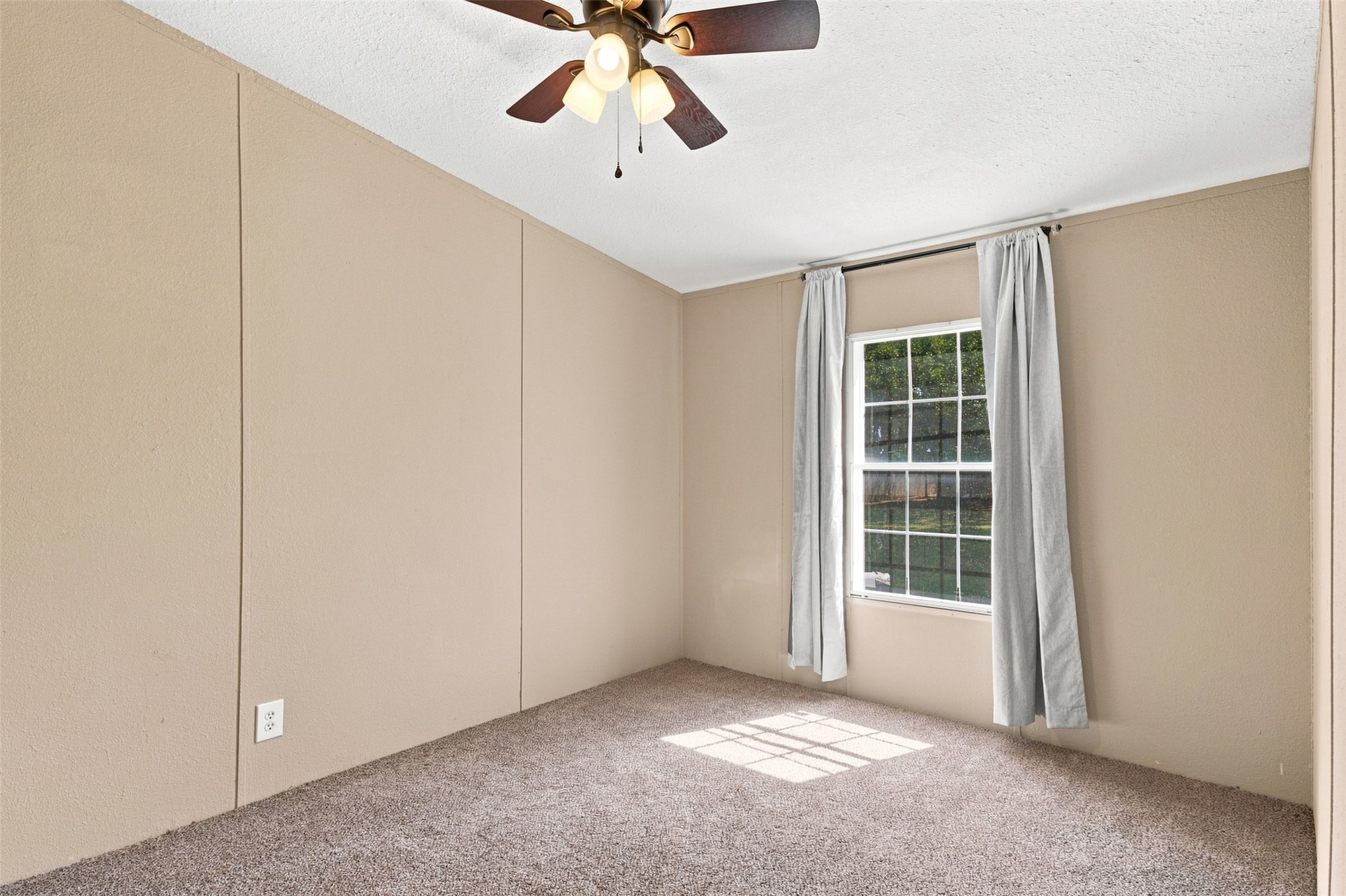 296 S Pine Street Big Cabin OK 74332