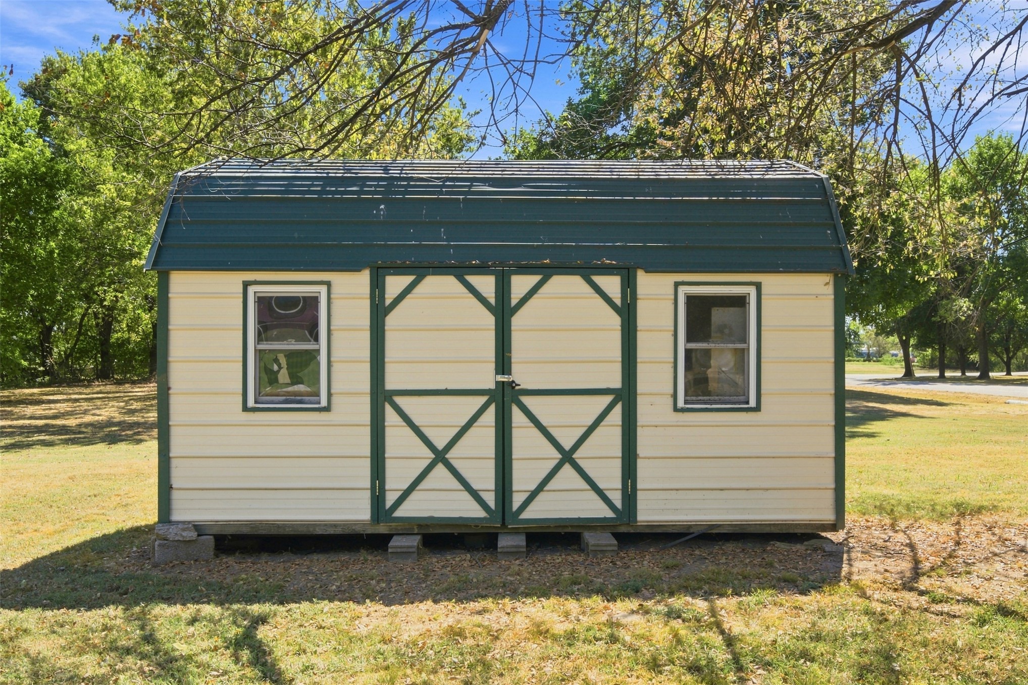 296 S Pine Street Big Cabin OK 74332