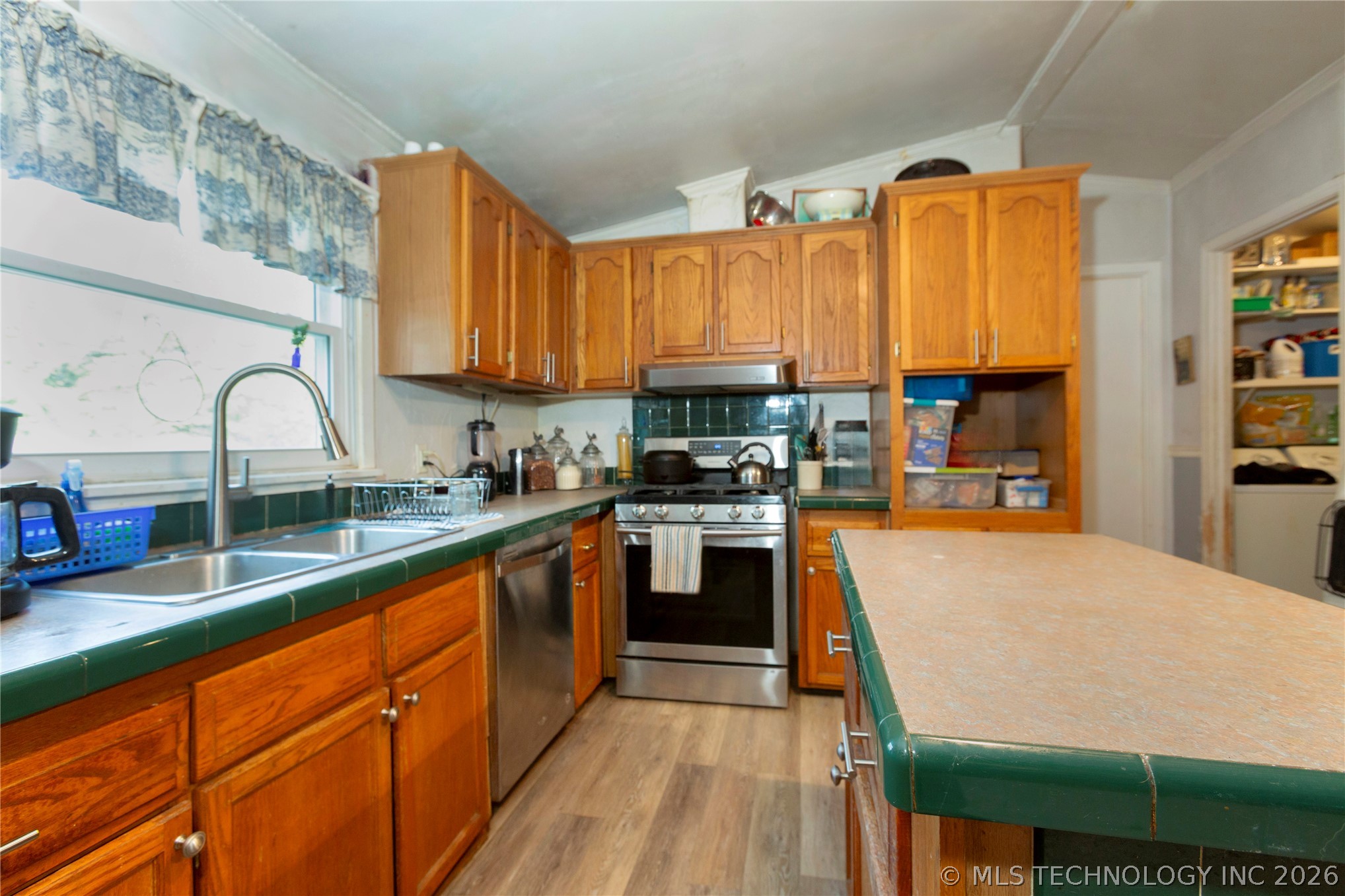 43 Homestead Canadian OK 74425