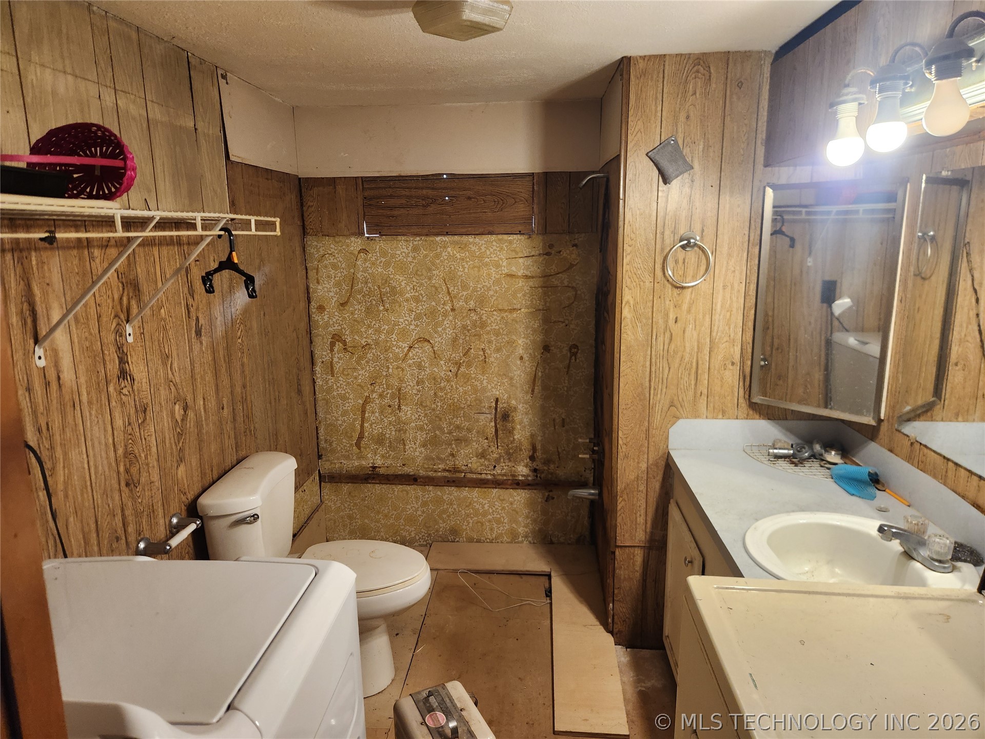 111 E 4th Street Chelsea OK 74016