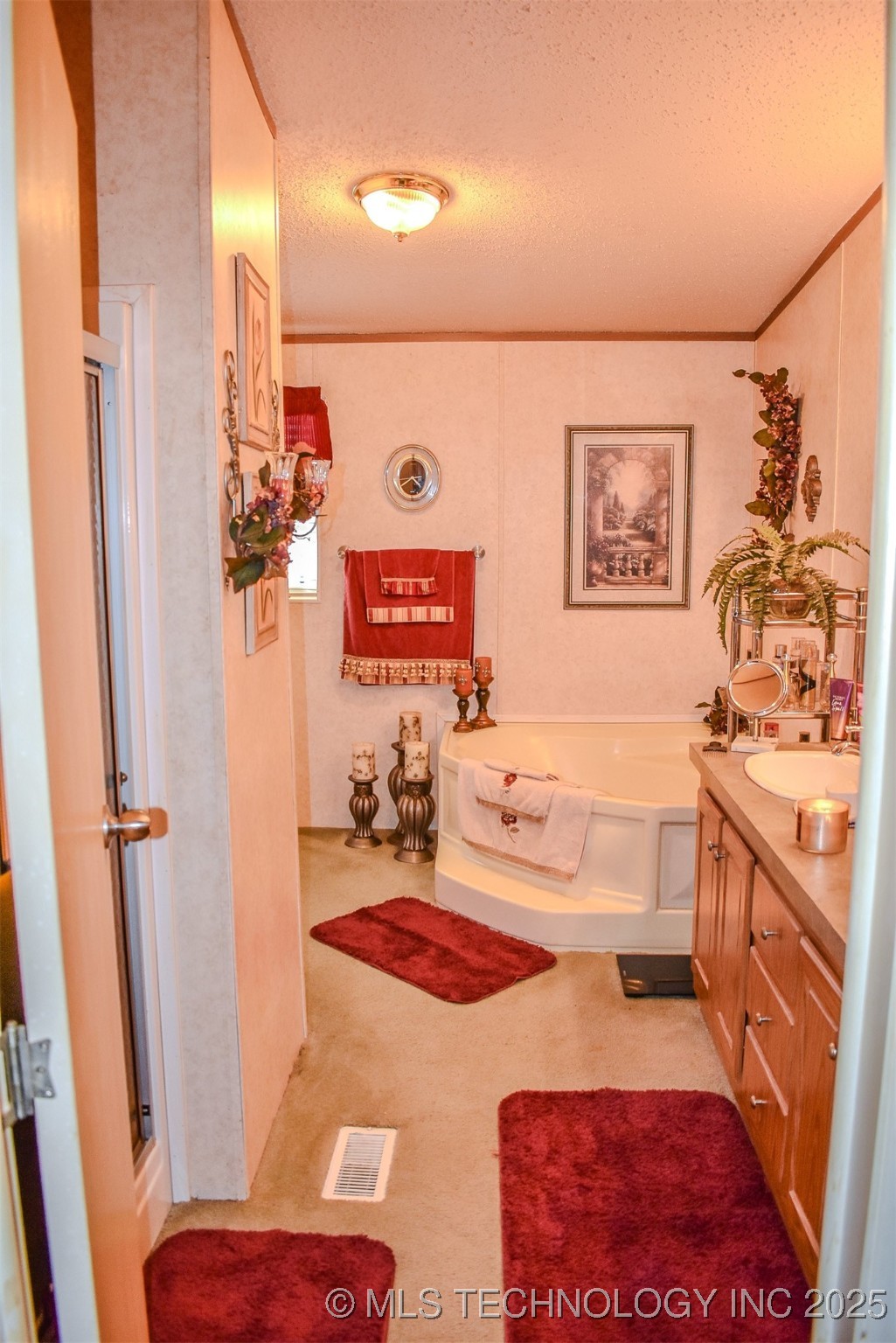 2418 E 2090 Road Hugo OK 74743