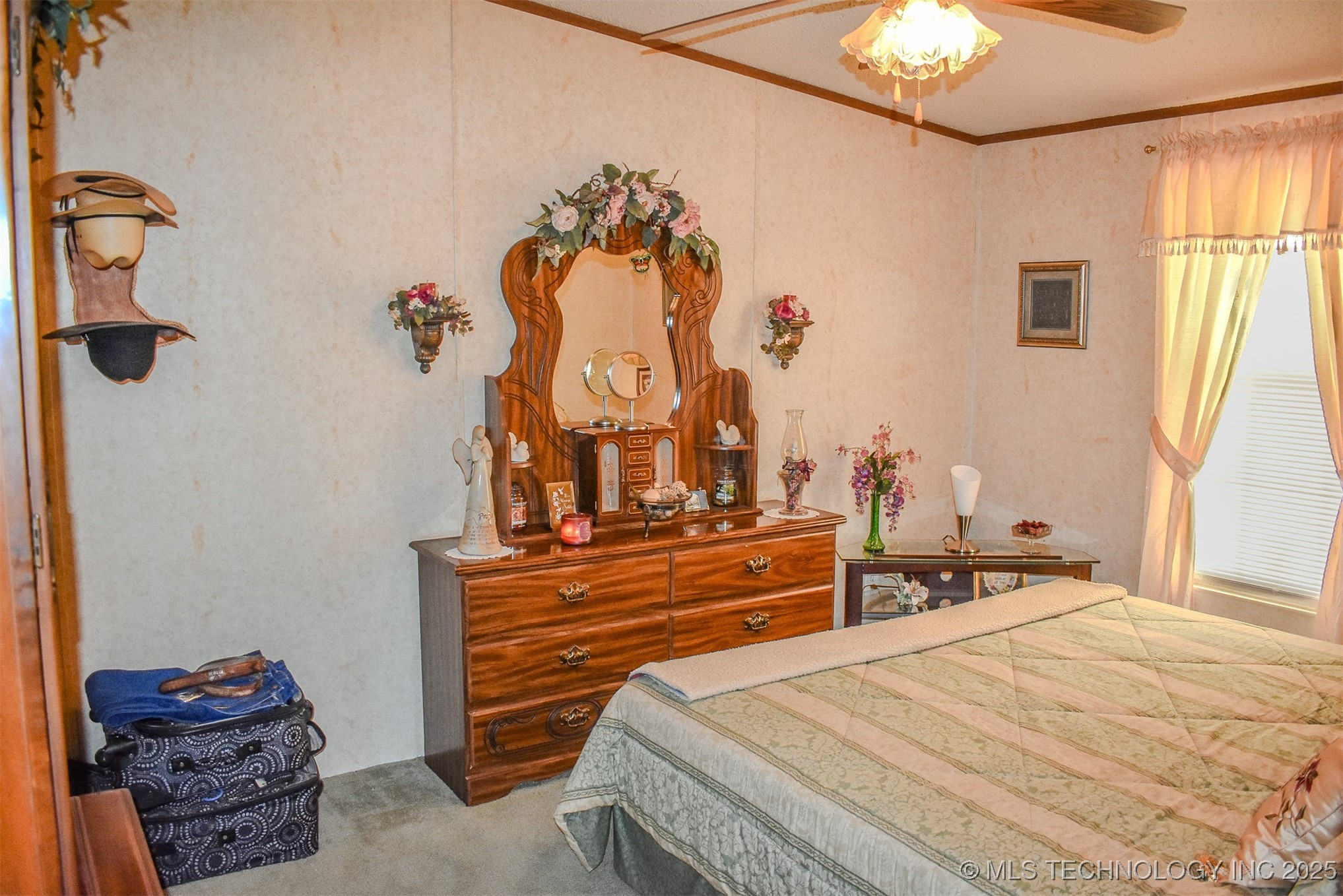 2418 E 2090 Road Hugo OK 74743