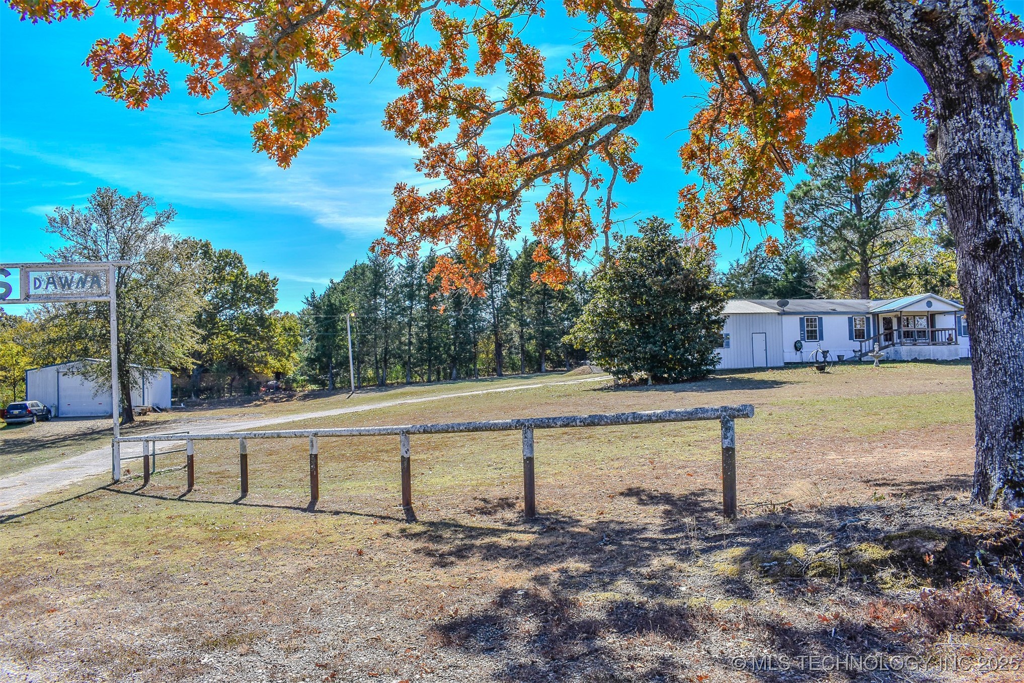 2418 E 2090 Road Hugo OK 74743