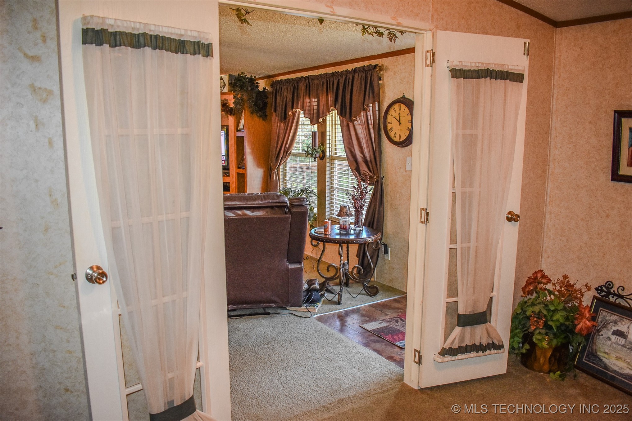 2418 E 2090 Road Hugo OK 74743