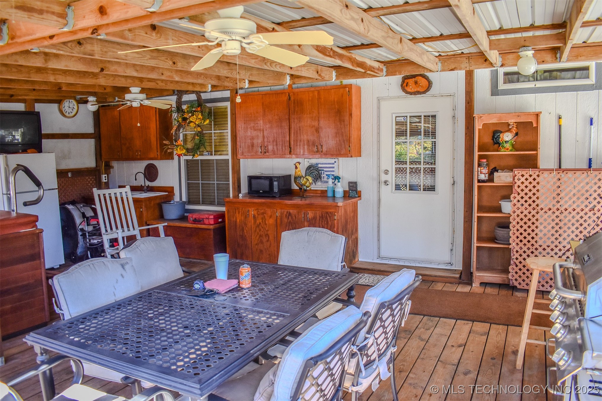 2418 E 2090 Road Hugo OK 74743