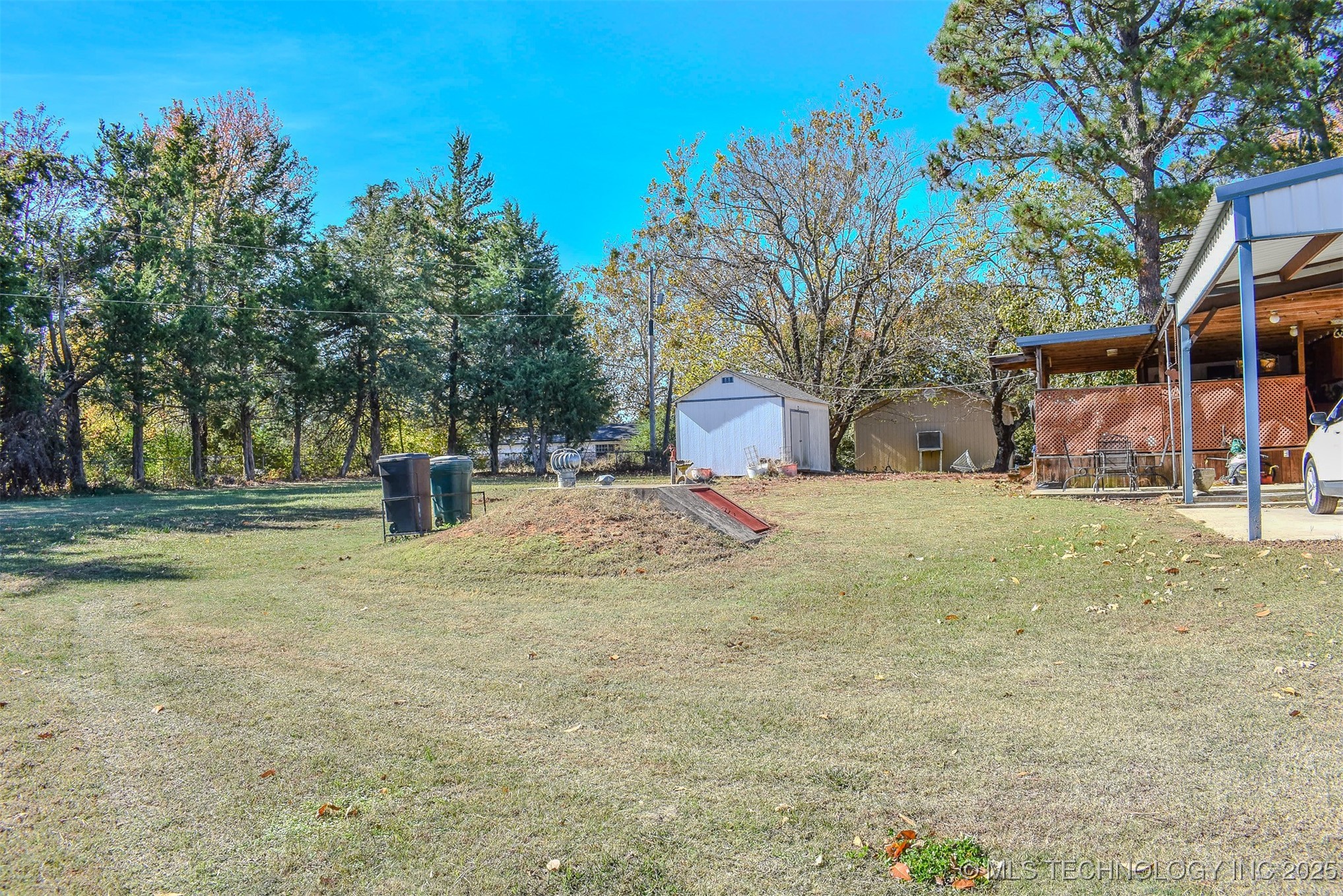 2418 E 2090 Road Hugo OK 74743