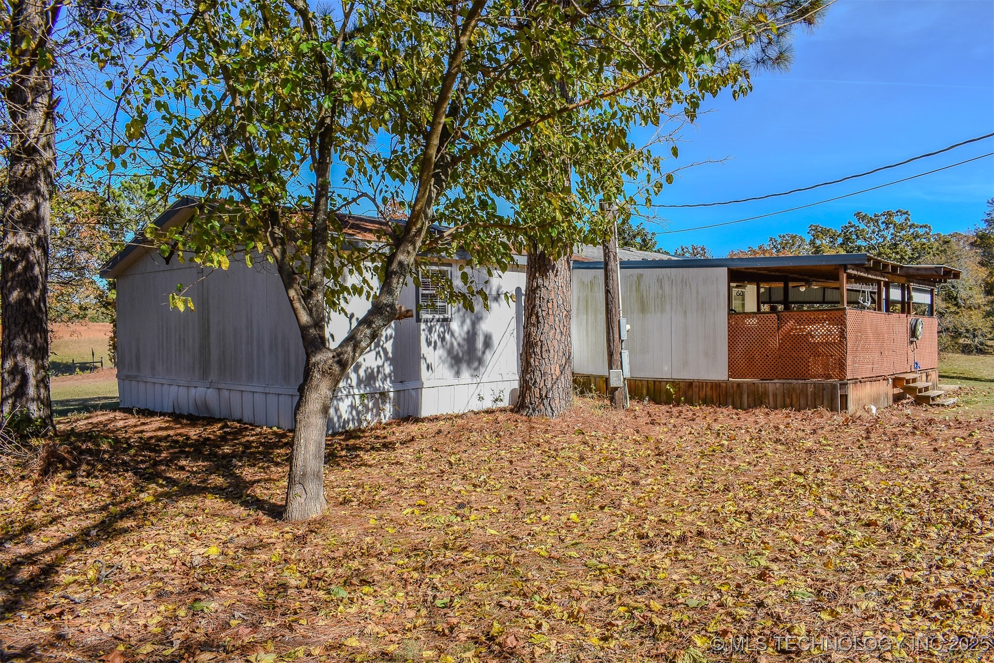 2418 E 2090 Road Hugo OK 74743