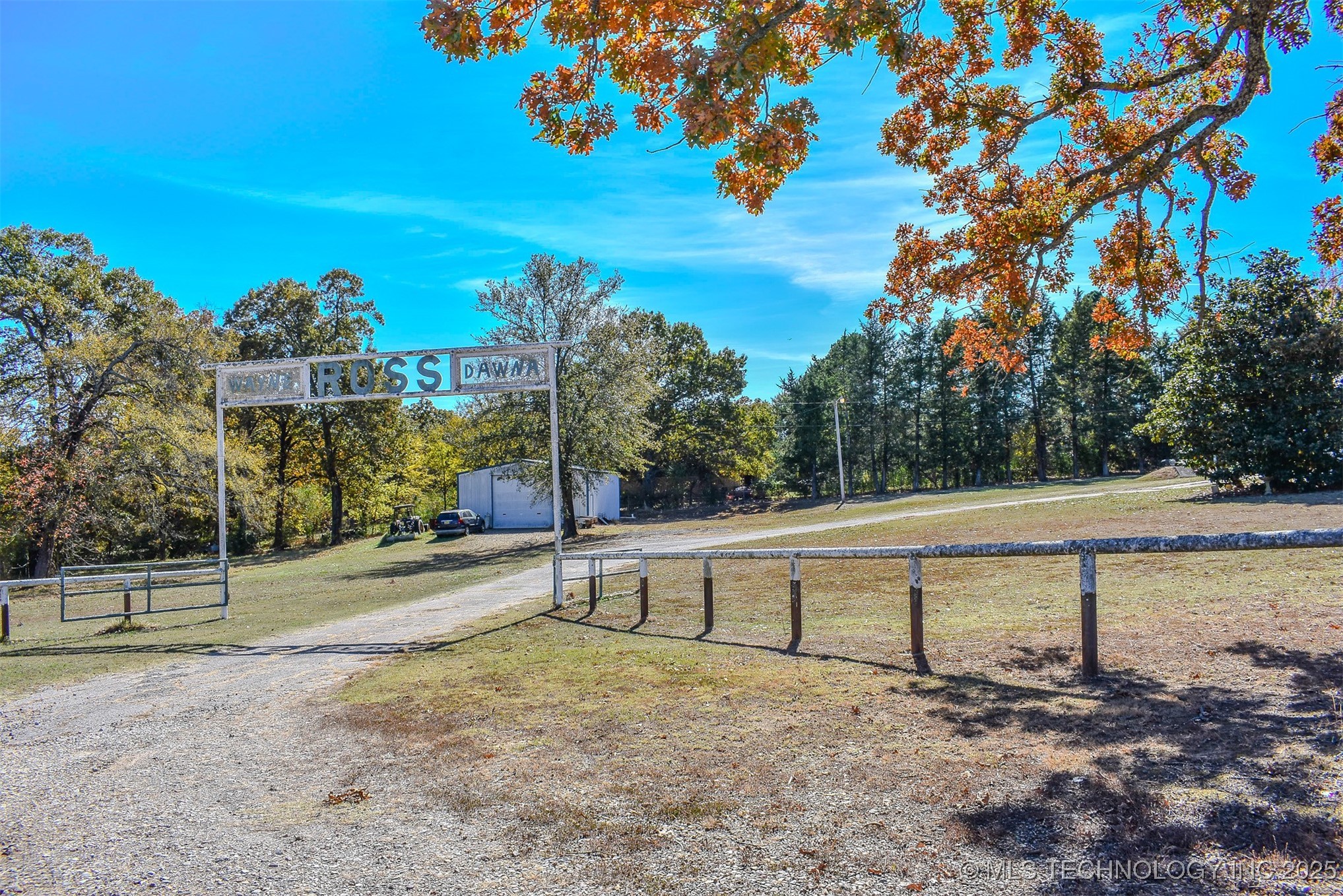 2418 E 2090 Road Hugo OK 74743