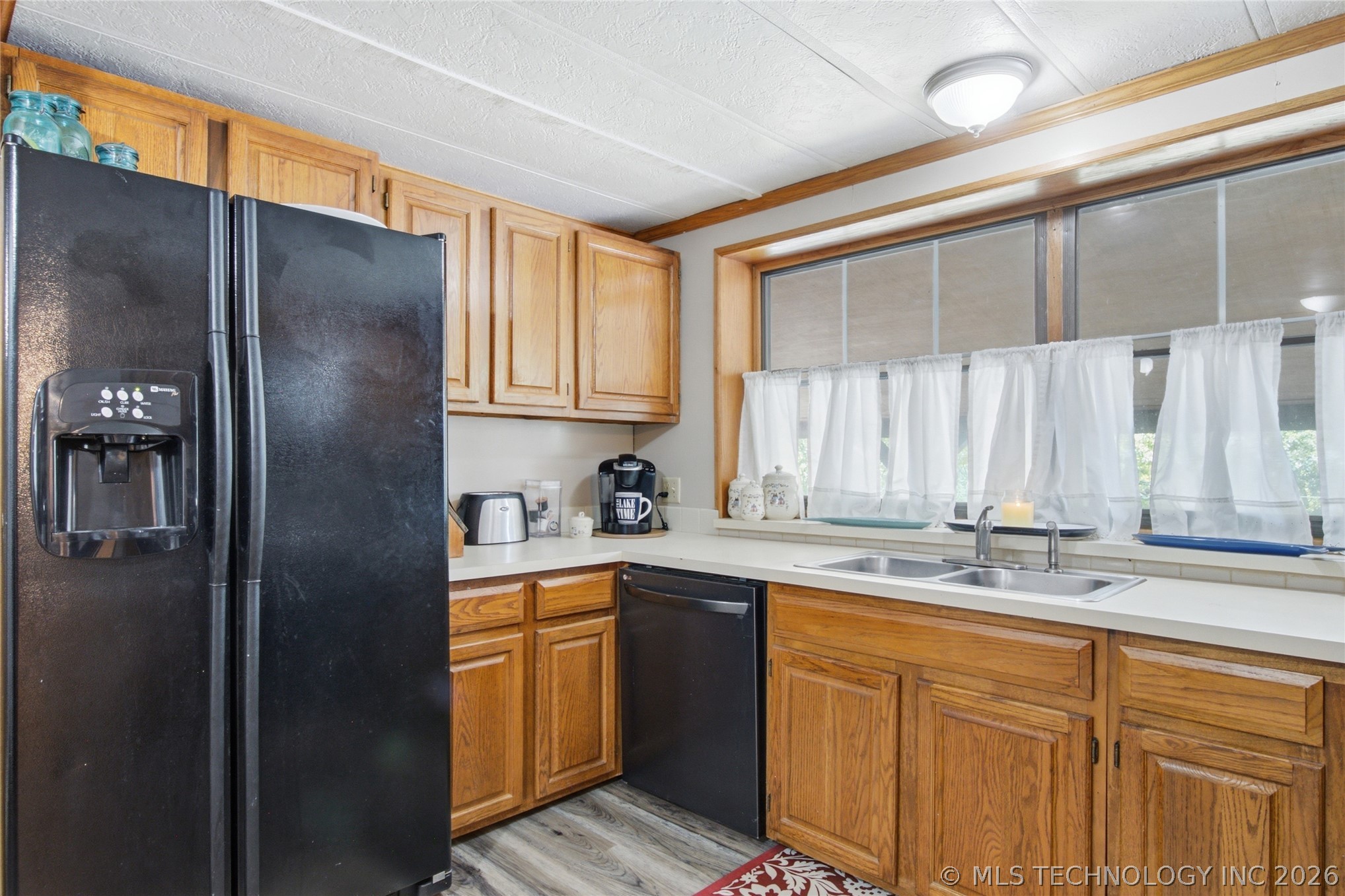 18422 W Lakewood Drive Park Hill OK 74451