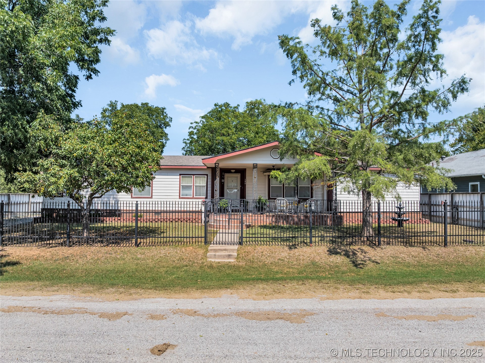 104 E J Ringling OK 73456
