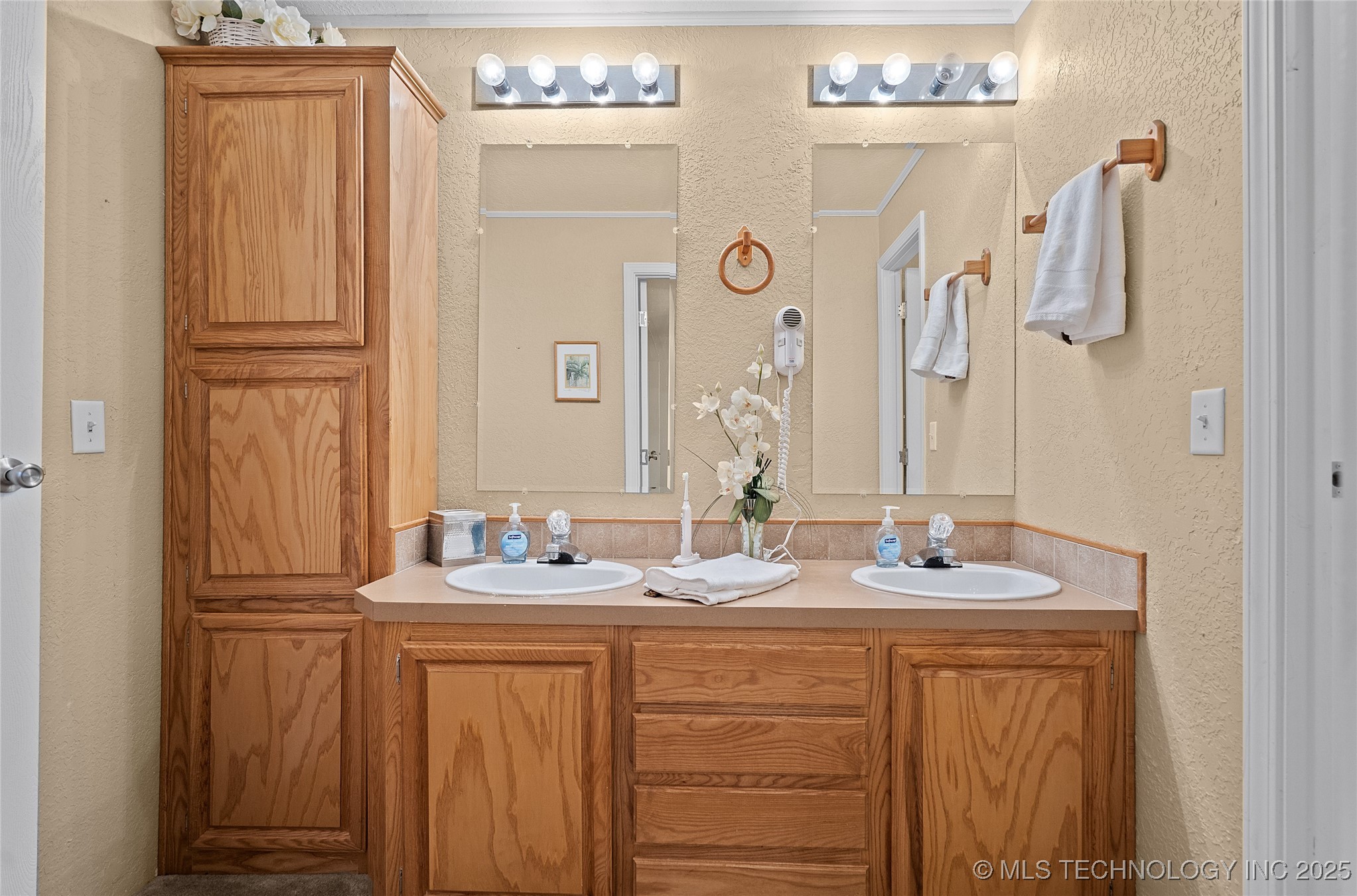 104 E J Ringling OK 73456