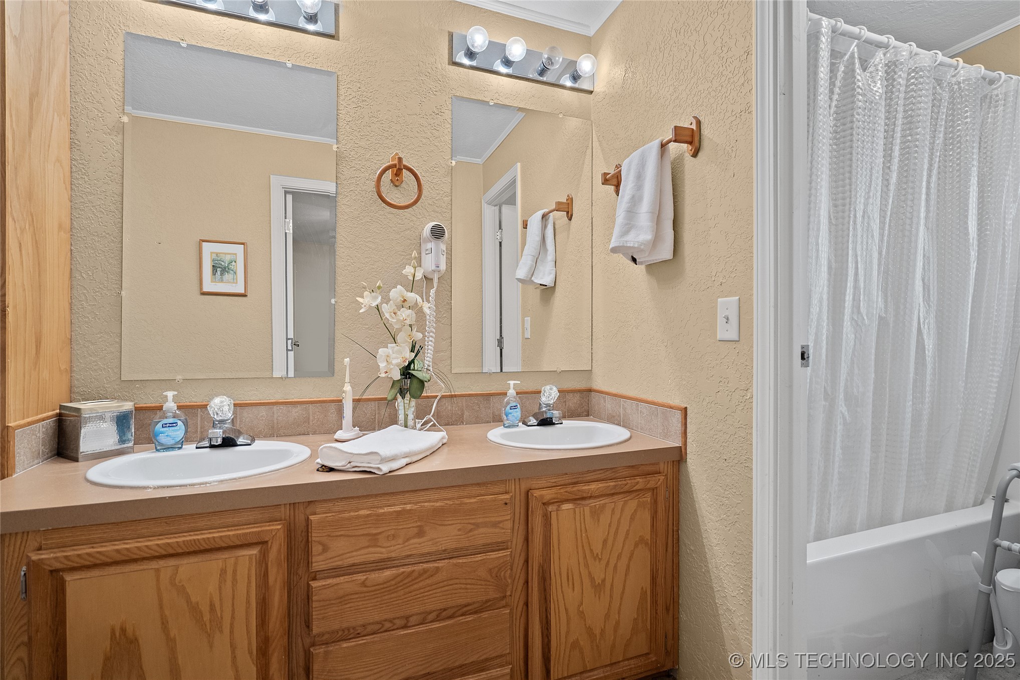 104 E J Ringling OK 73456