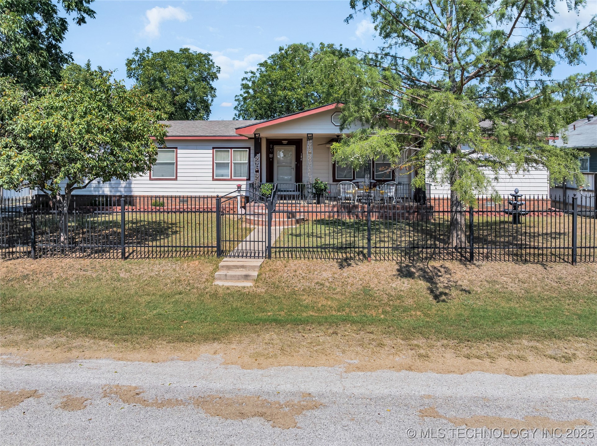104 E J Ringling OK 73456