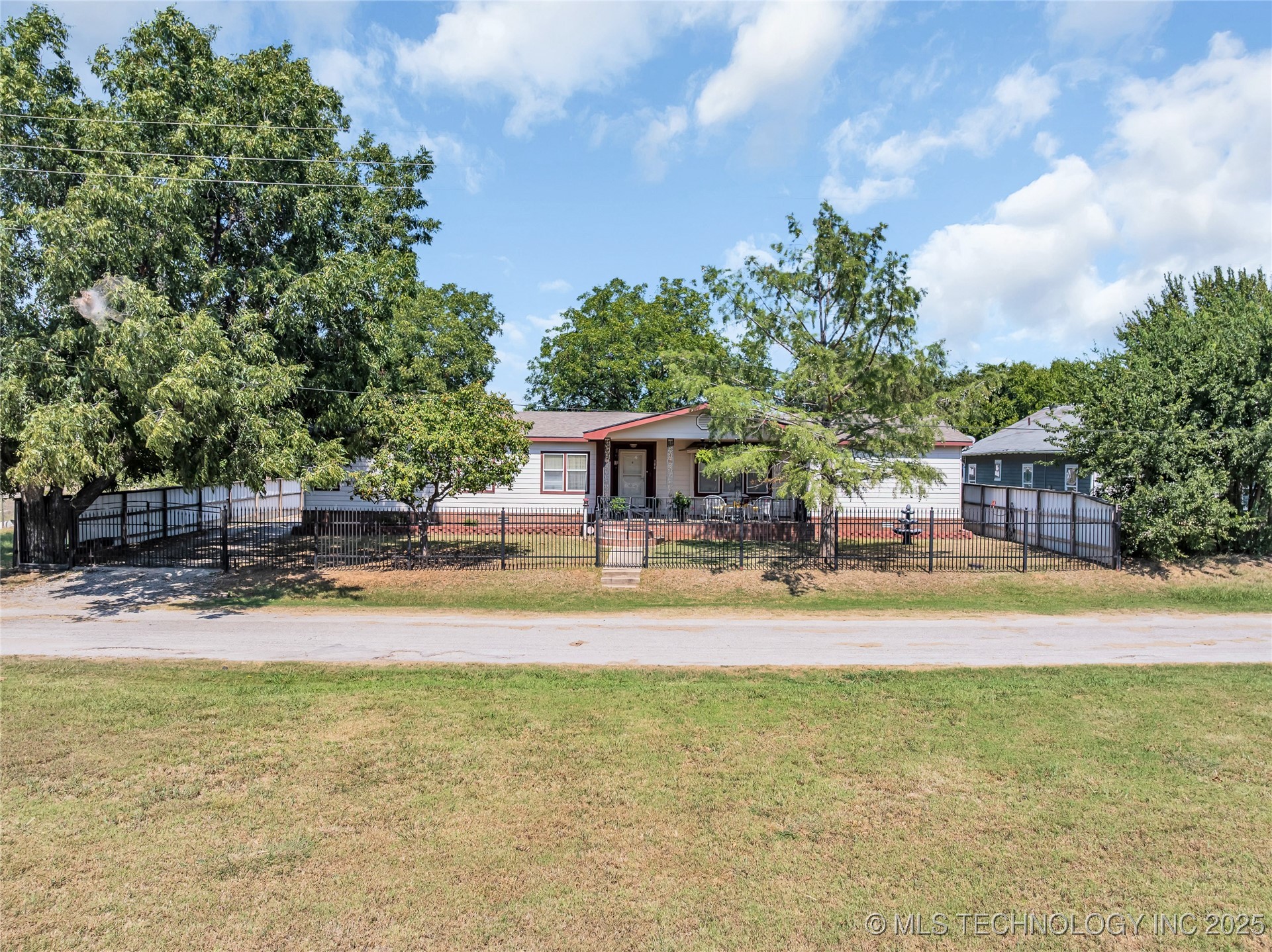 104 E J Ringling OK 73456